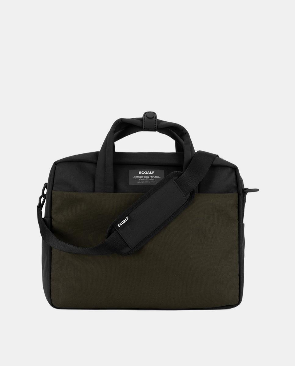 Imagen 0 de El neceser Wakai pequeño está hecho de nylon reciclado 100%, la alternativa que usamos en ECOALF al nylon virgen.