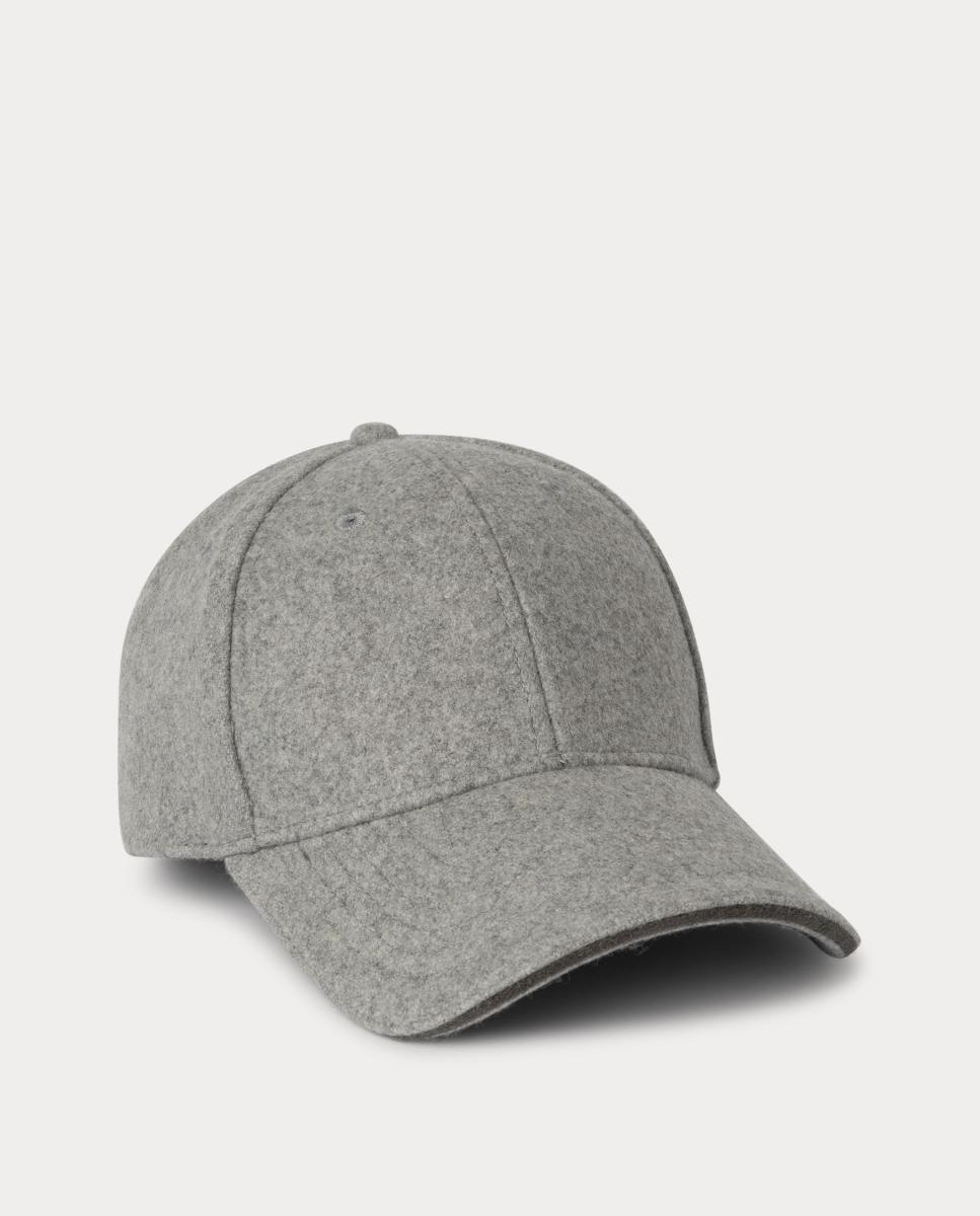 Imagen 0 de Gorra de hombre de franela con detalle de ante y placa metálica