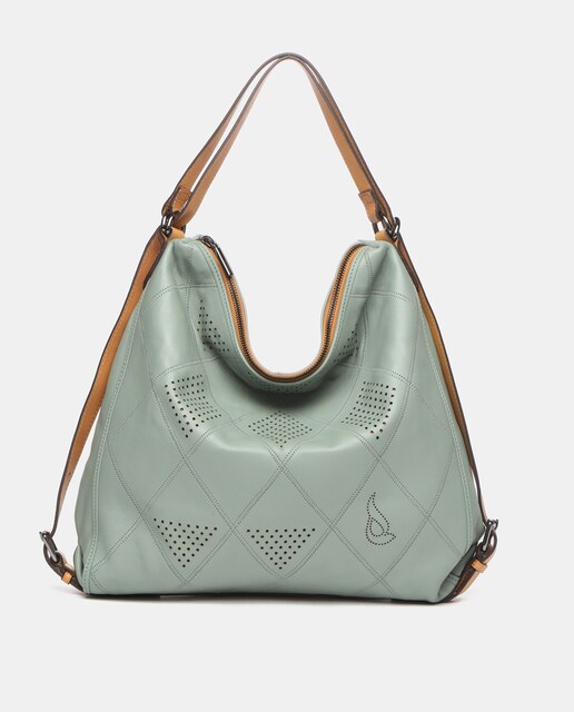 Imagen 0 de Bolso convertible en mochila de piel troquelada en verde
