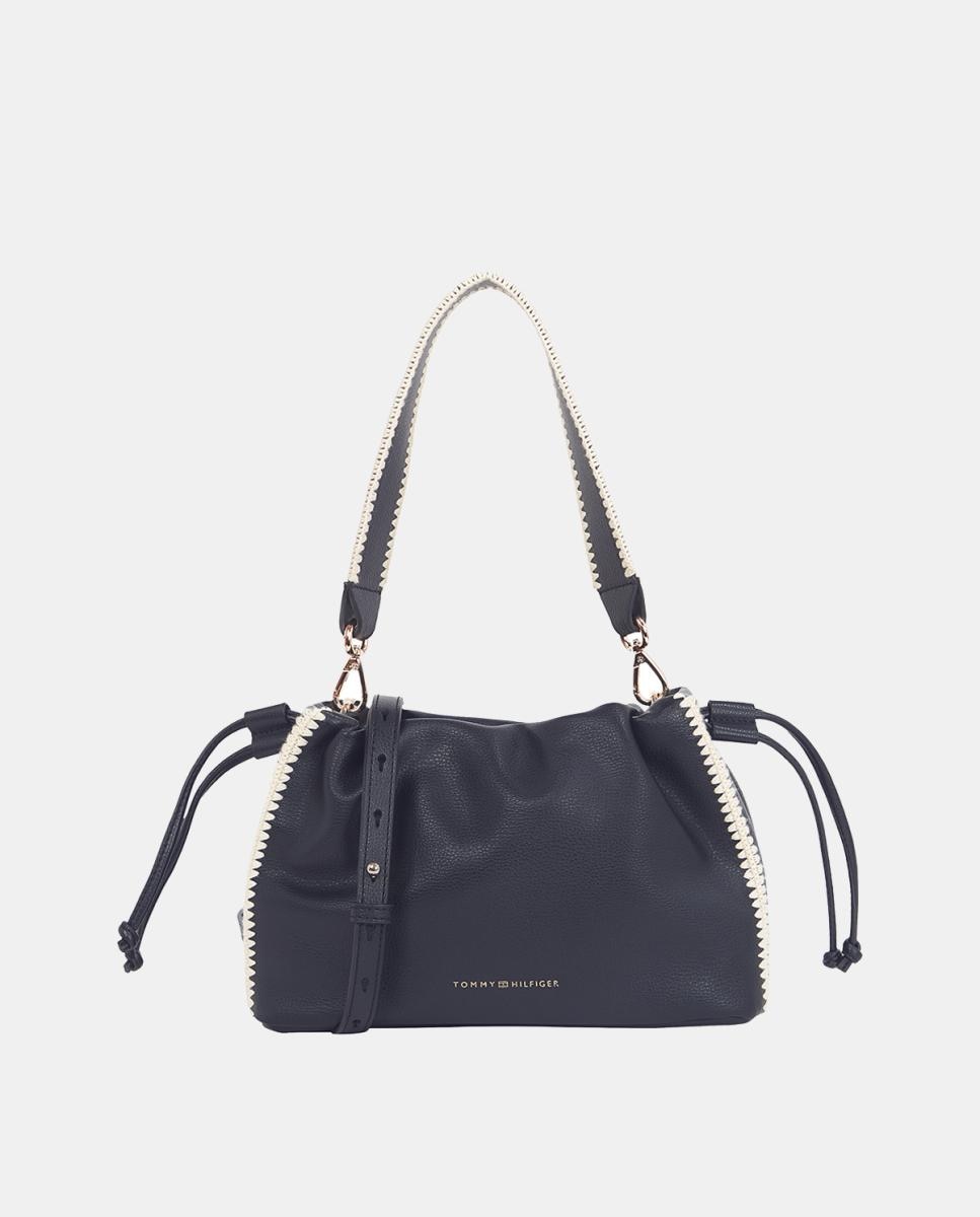 Imagen 0 de Bolso estilo mini bucket en color azul marino