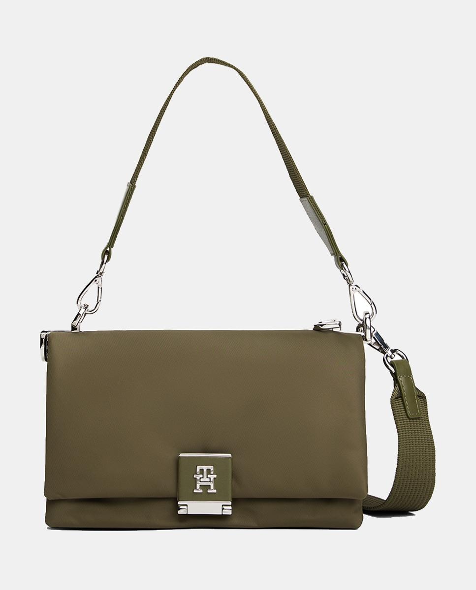 Imagen 0 de Bolso estilo shoulder bag en color verde militar con broche metálico de Tommy Hilfiger