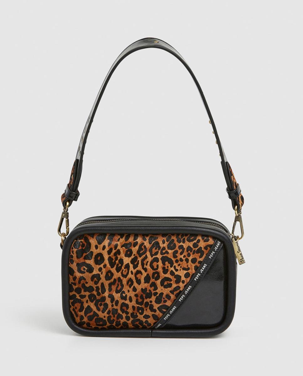 Imagen 0 de Bolso tipo camera bag Keyra Leo de mujer con combinación en frontal de animal print, tono uniforme y logo