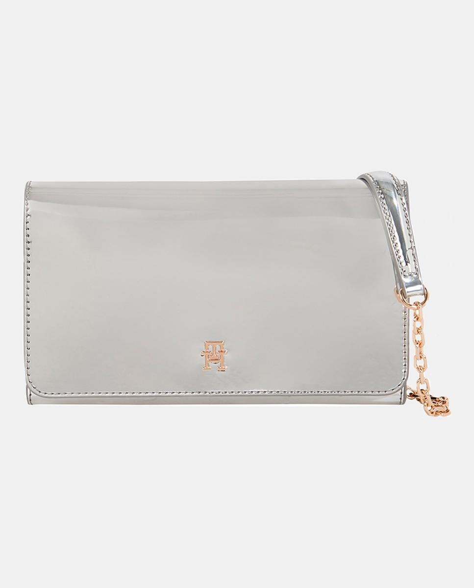 Imagen 0 de Bolso pequeño en color plata