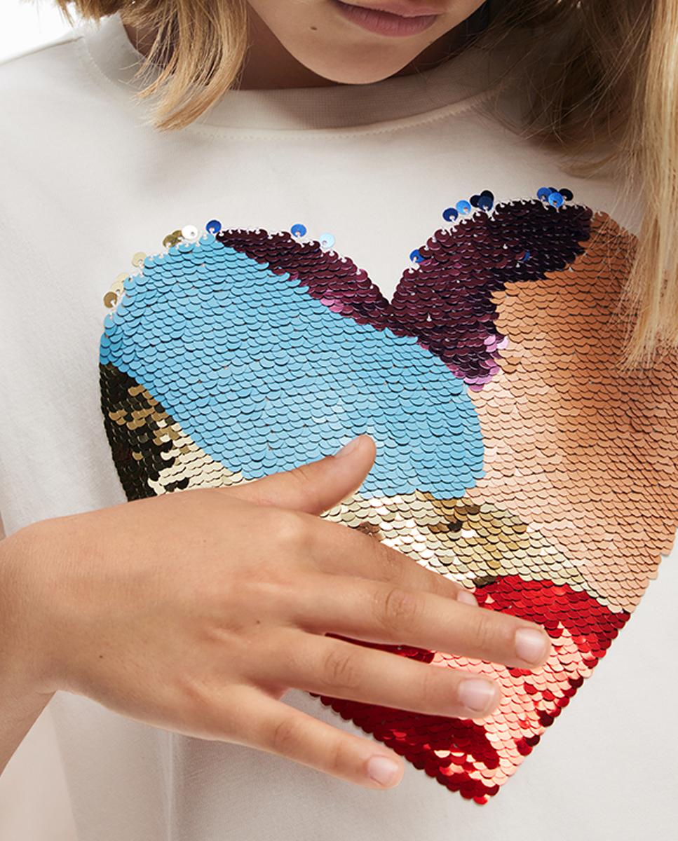 Imagen 0 de Camiseta bordado frontal corazón