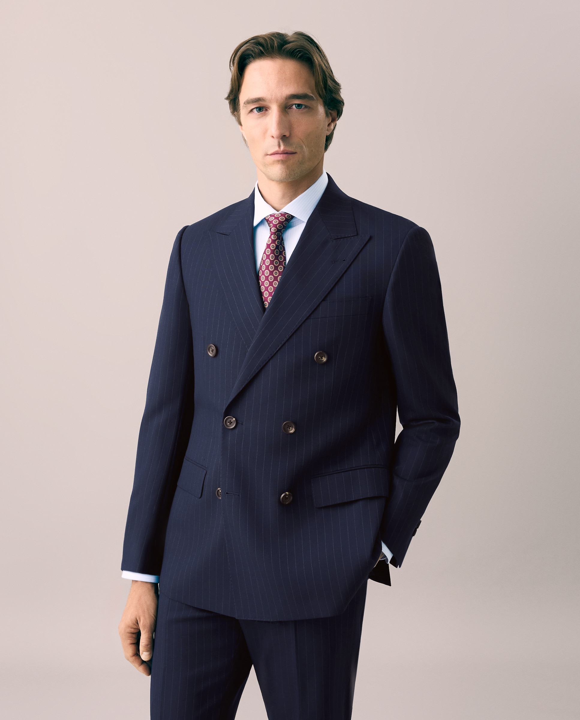 Fato Cruzado Slim Fit com Risca Diplomática. Azul-marinho-3