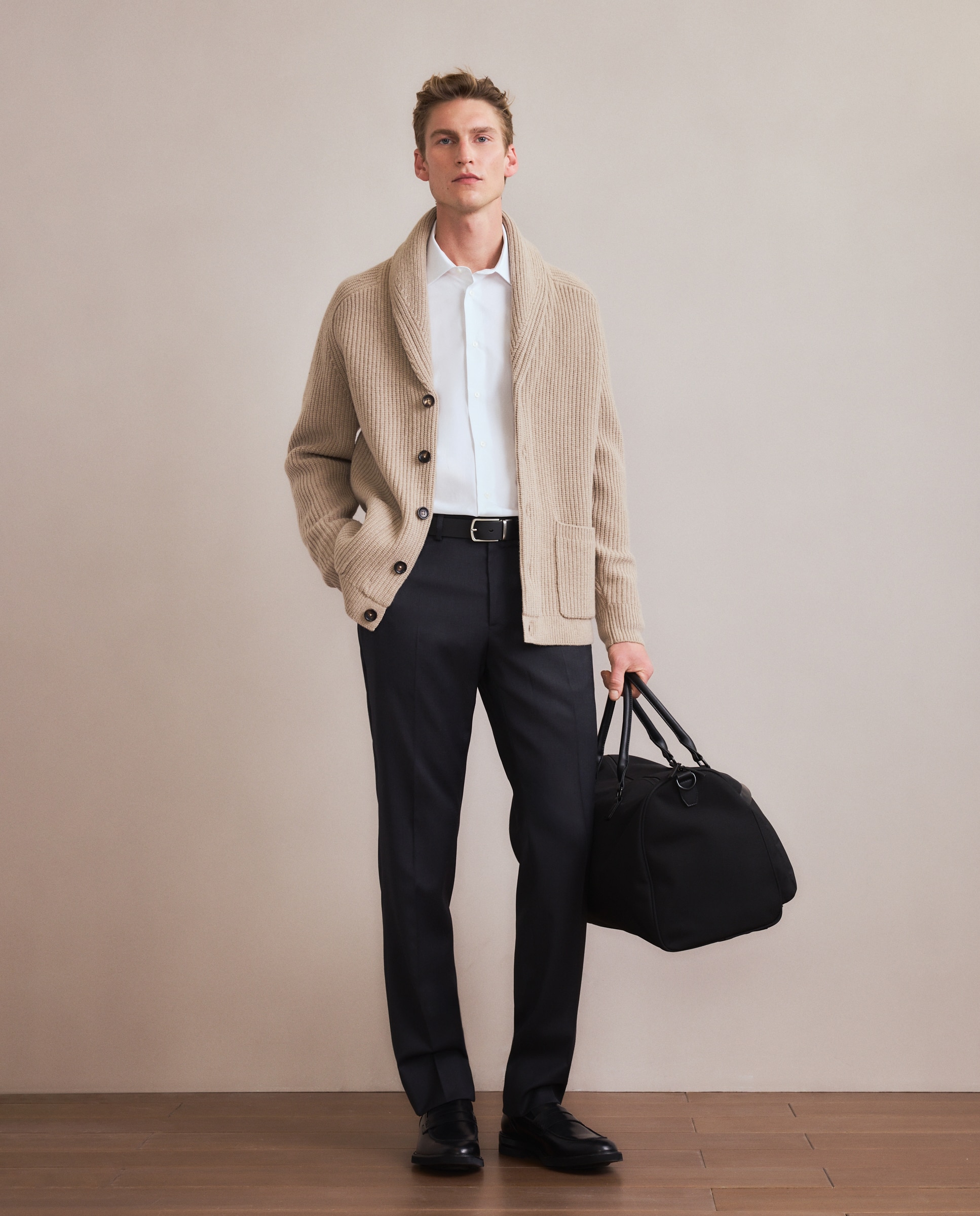 Calças Lisas Cinzento-escuro-1