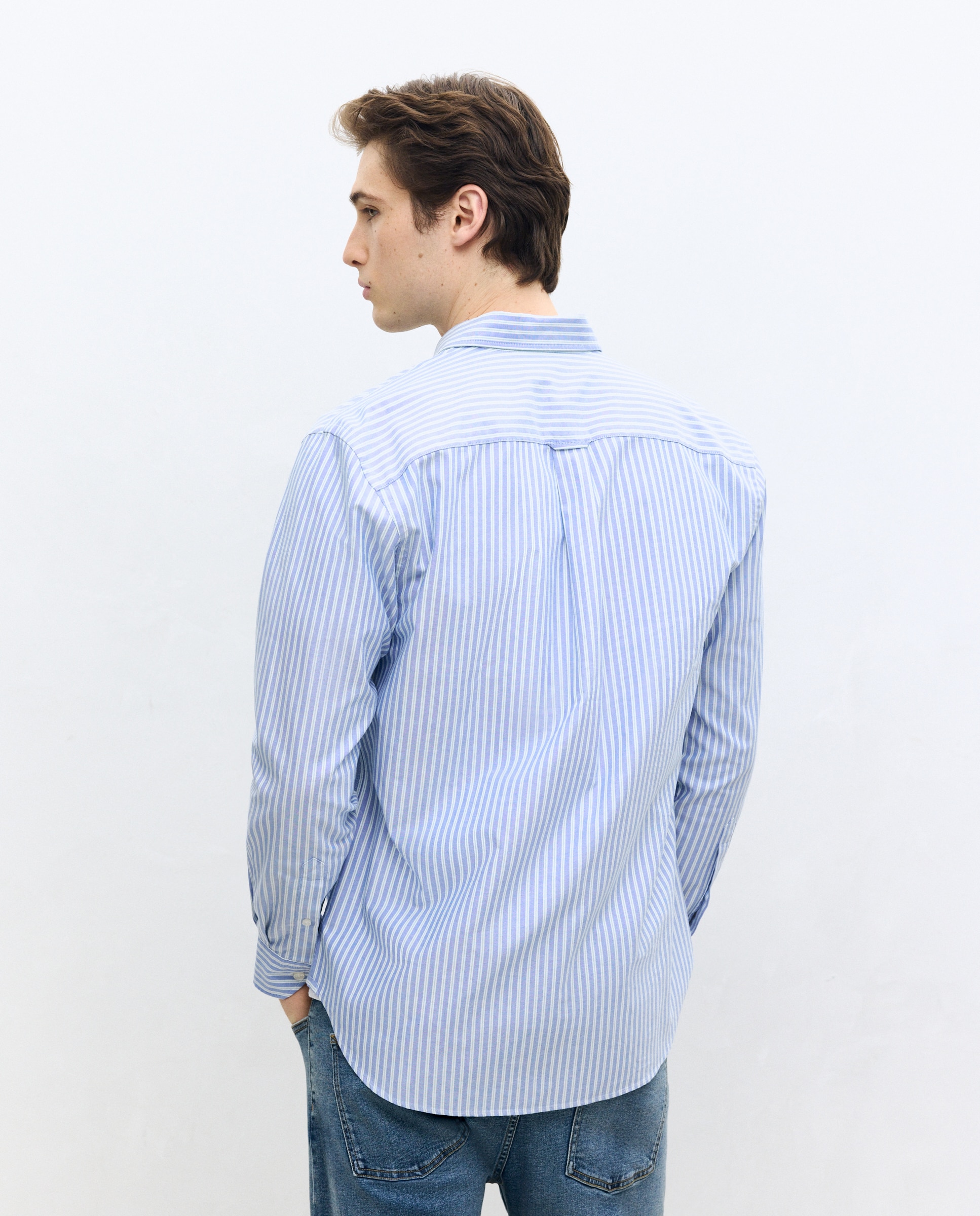 Camisa Oxford Casual às Riscas com Fundo Colorido Classic Fit Azul-marinho-4