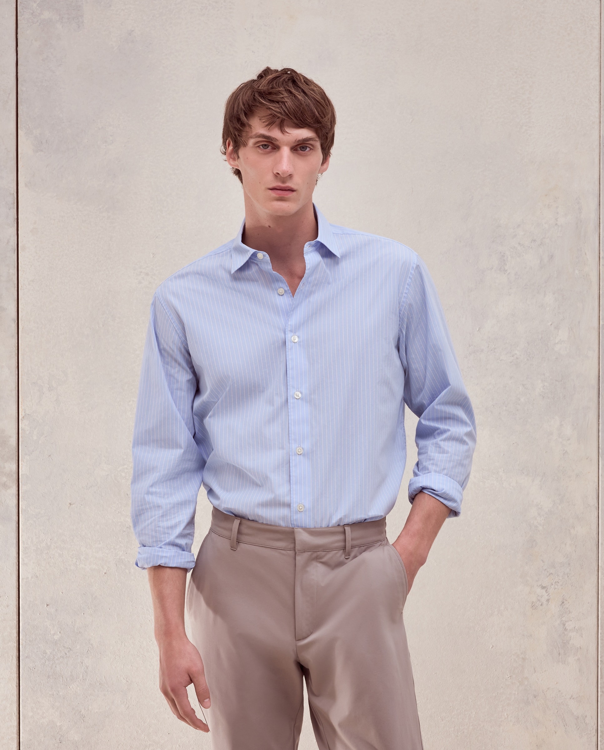 Imagen 0 de Camisa classic fit semi vestir de rayas de tacto suave de hombre  Azul