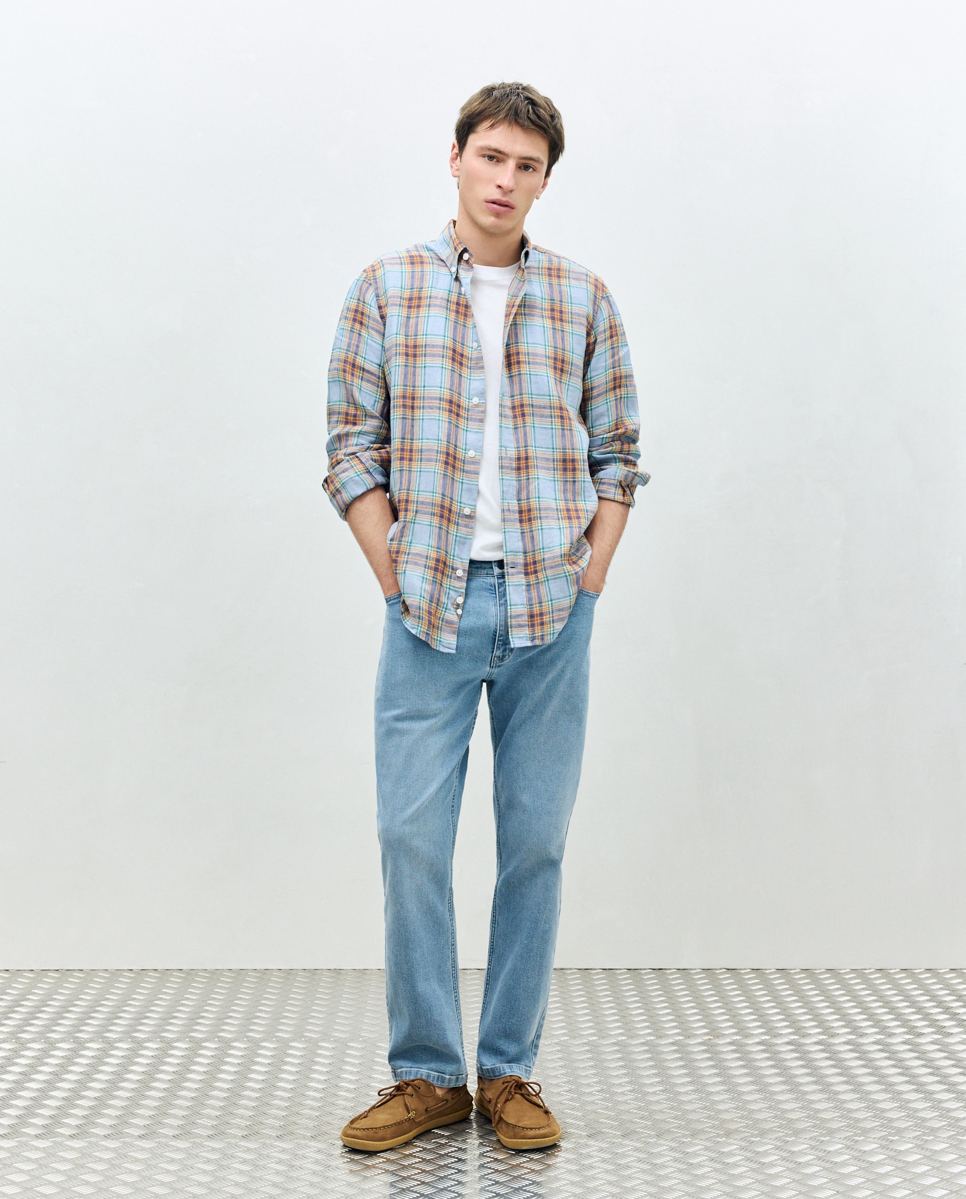 Camisa Casual de Manga Comprida 100% Linho aos Quadrados da Coleção Classic Fit Azul-marinho-2