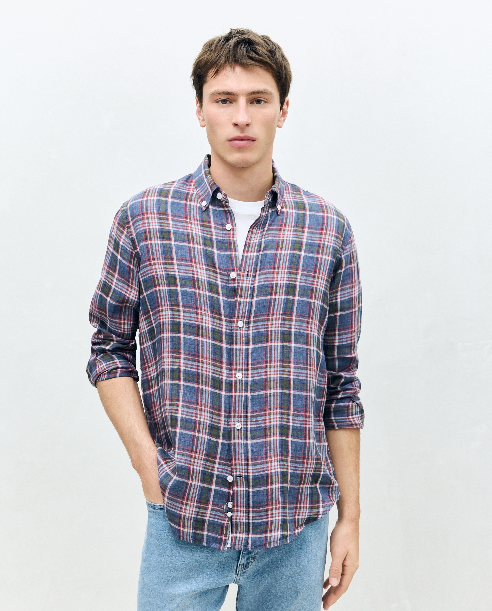 Camisa Casual de Manga Comprida 100% Linho aos Quadrados da Coleção Classic Fit Azul-marinho-2