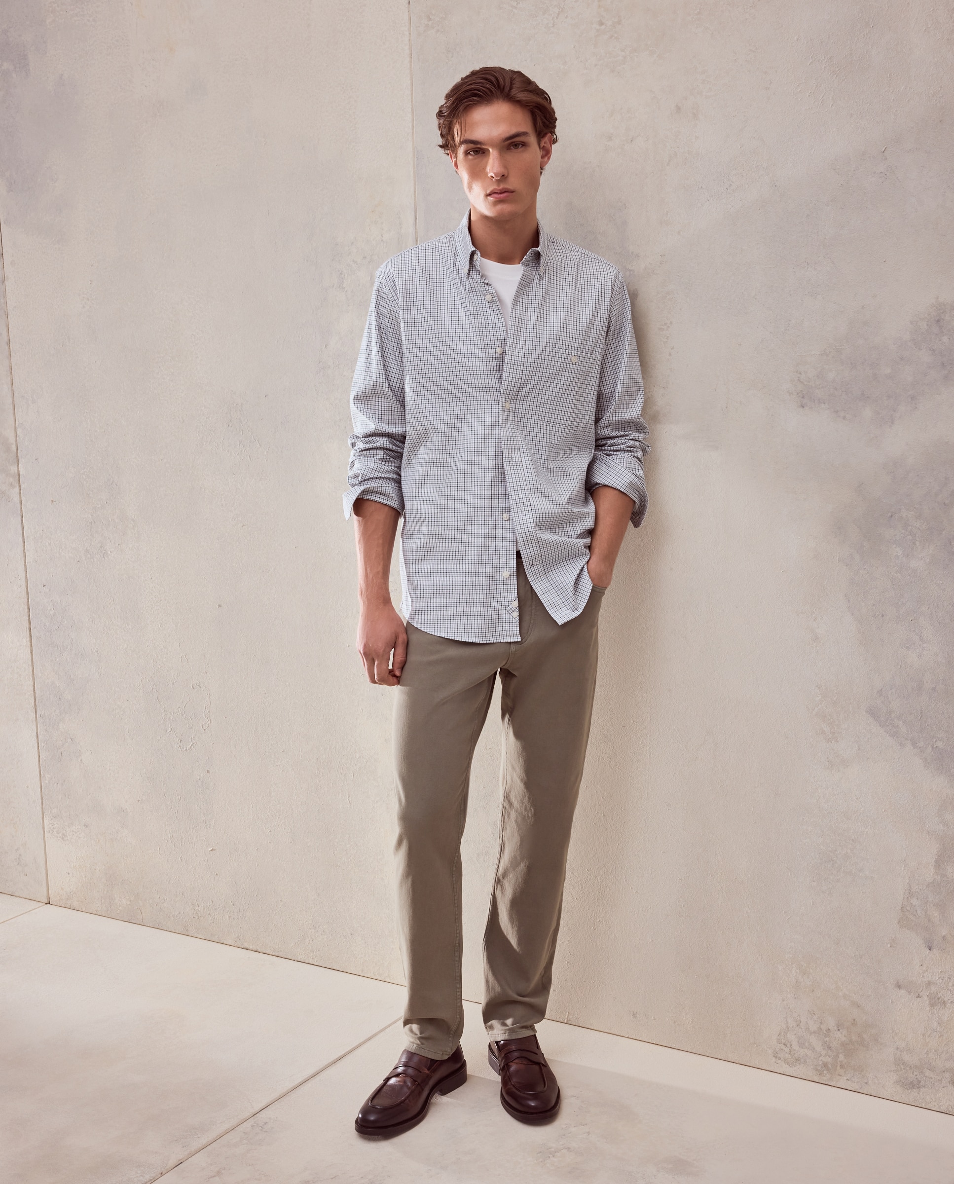 Camisa em Sarja de Algodão Stretch aos Quadrados com Perfil Verde-2