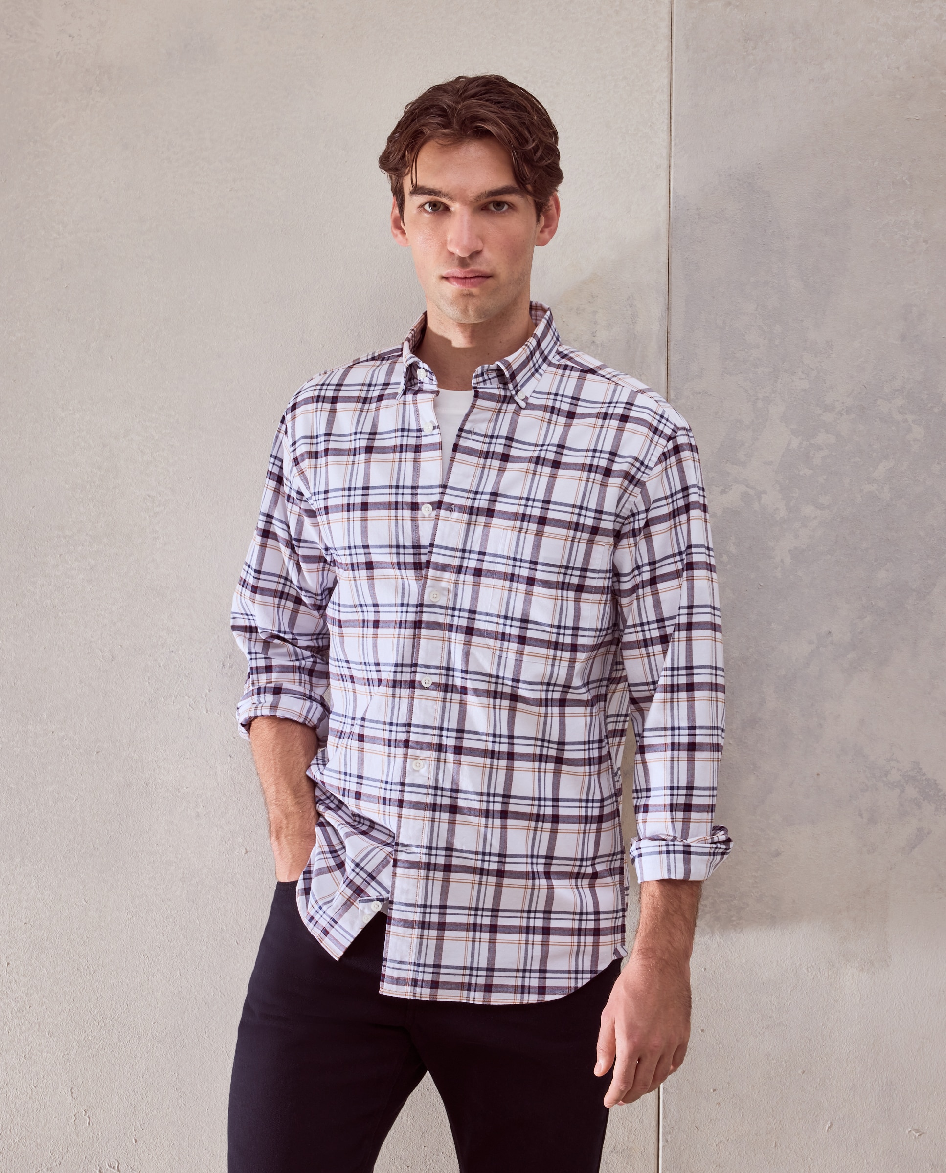 Imagen 0 de Camisa regular fit de oxford stretch de cuadros de colección de hombre  Burdeos