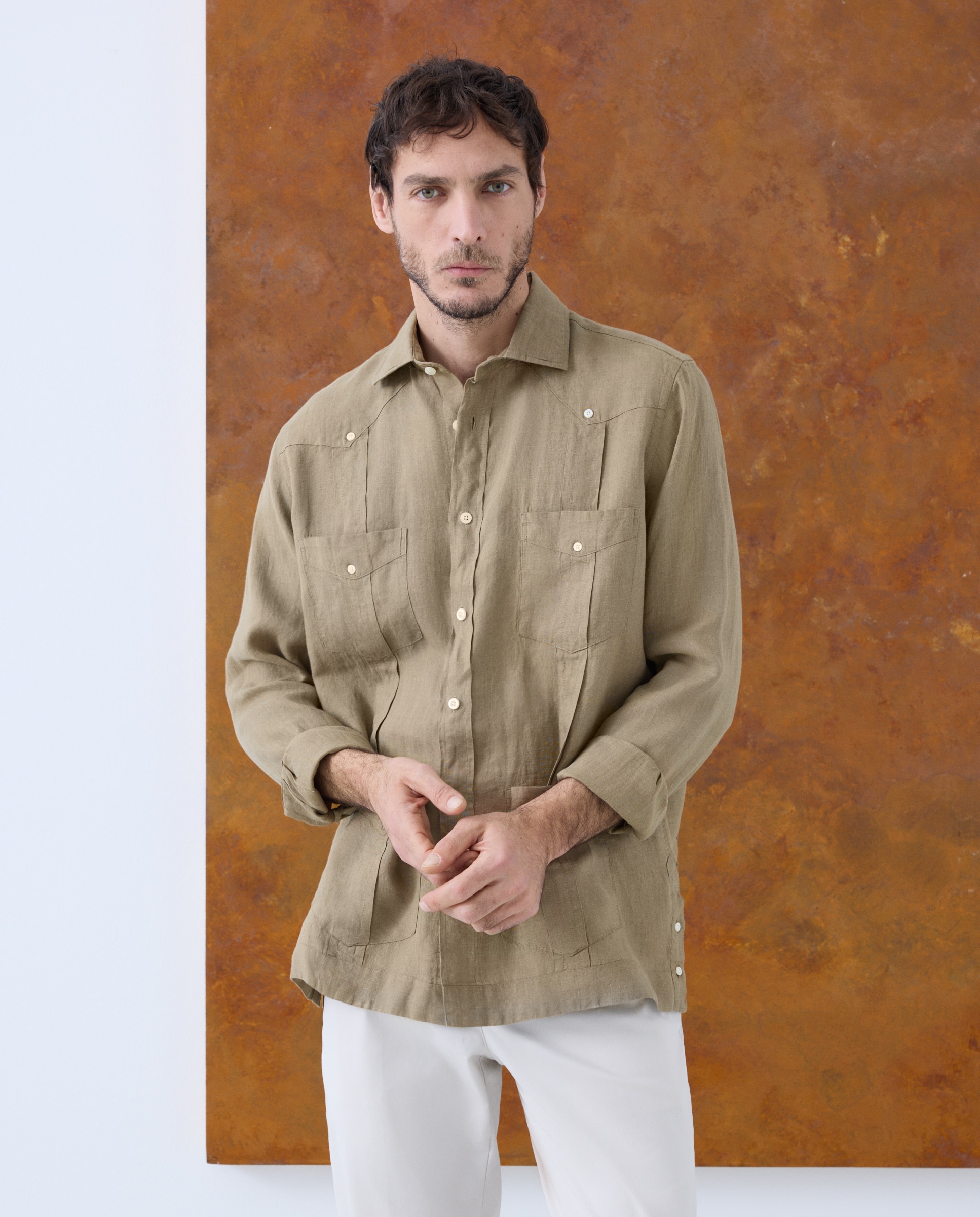 Imagem 0 de Camisa Guayabera de Linho