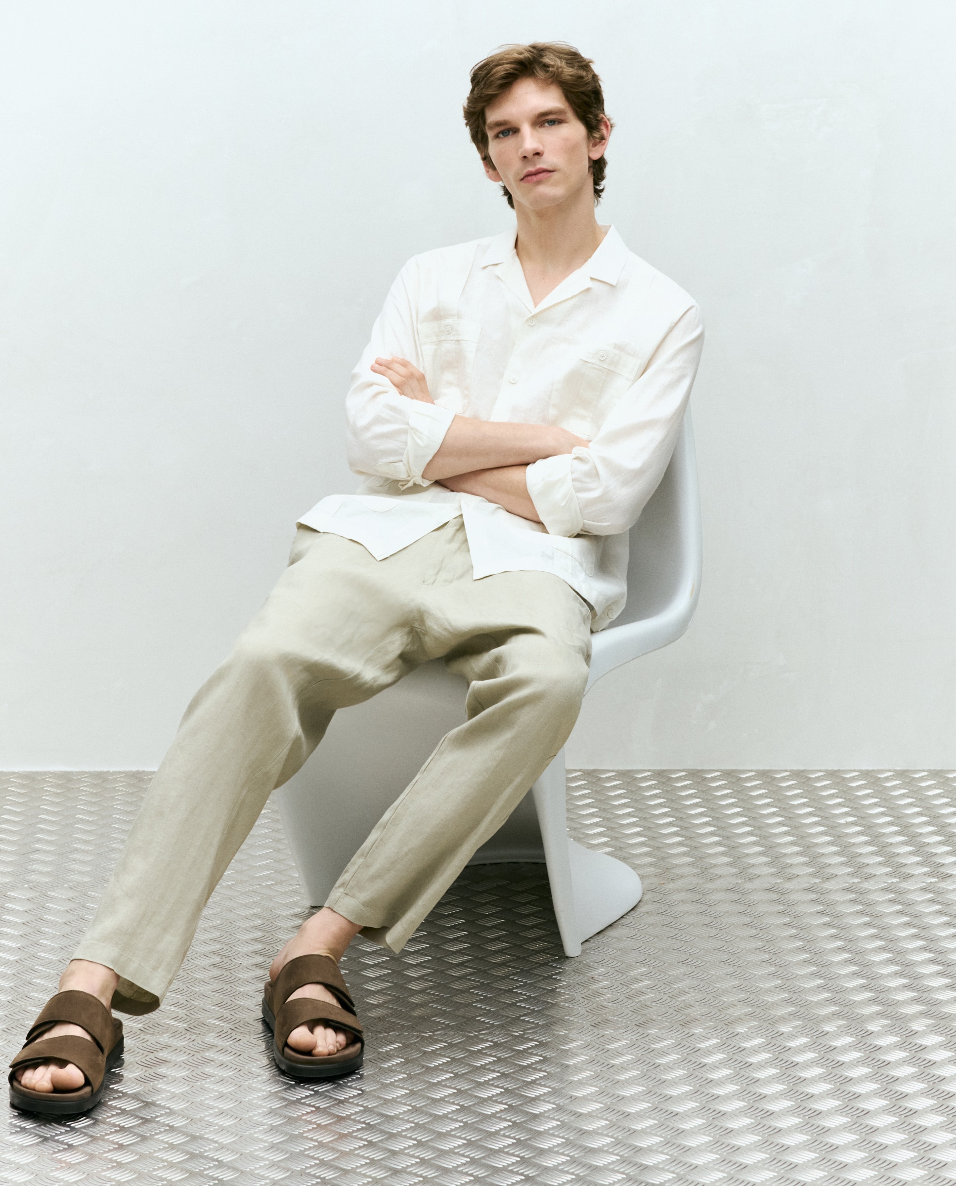 Dustin - Camisa guayabera lisa.