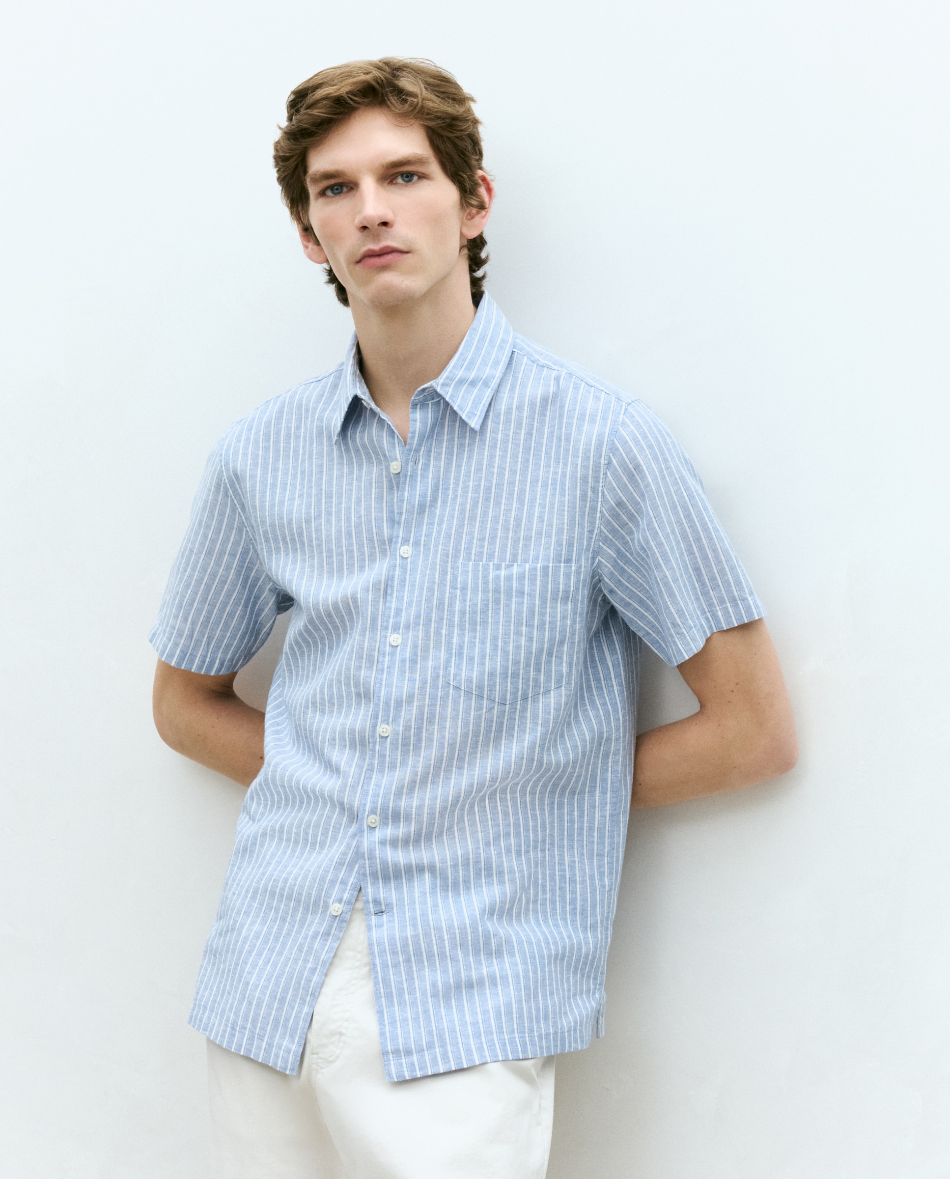 Imagem 0 de Camisa de Manga Curta Regular Fit de Linho e Algodão com Risca - Azul