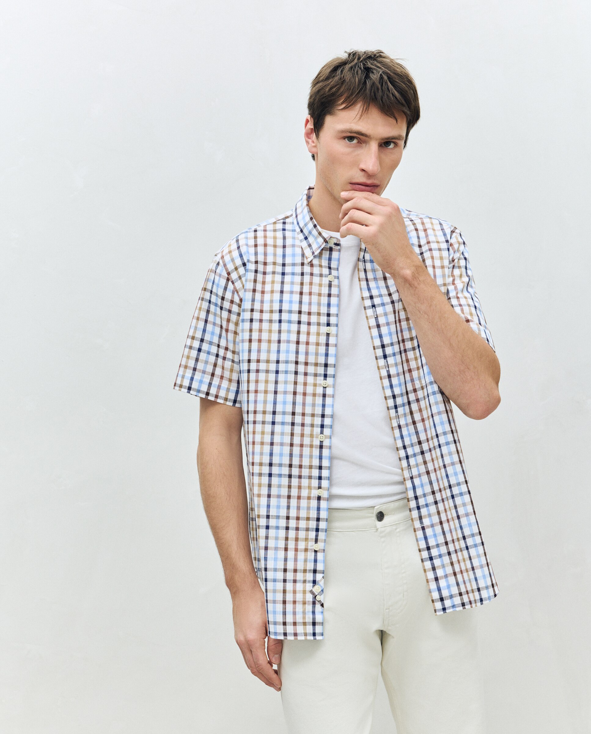 Dustin - Camisa manga corta de popelín de cuadros con el fondo blanco..