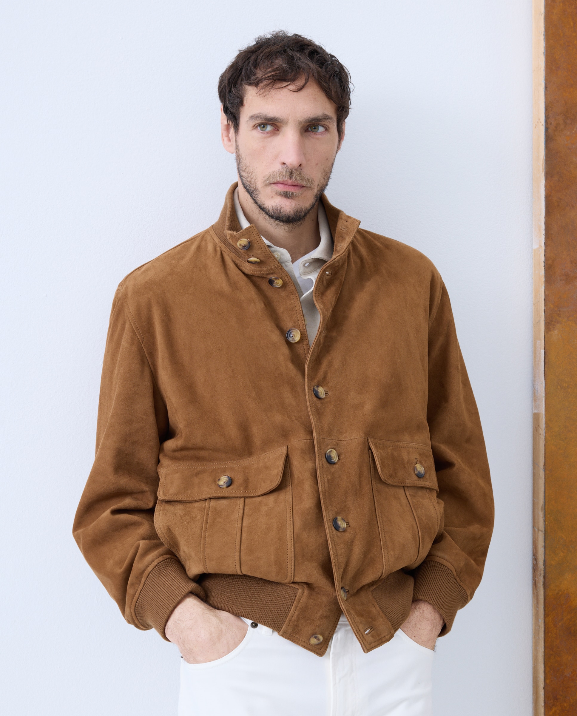 Imagem 0 de Blusão Tipo Bomber de Camurça Caprina