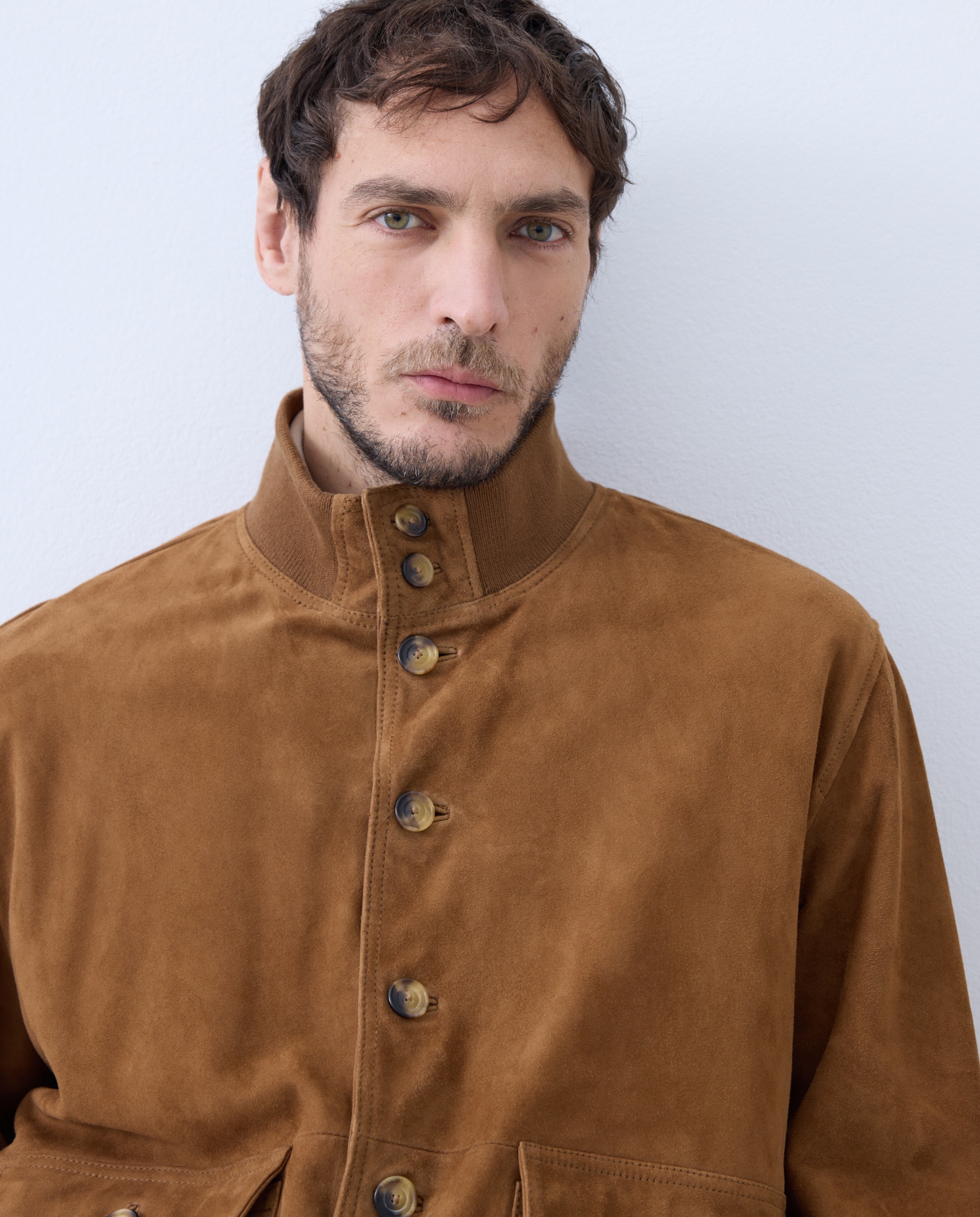 Blusão Tipo Bomber de Camurça Caprina Camel-3