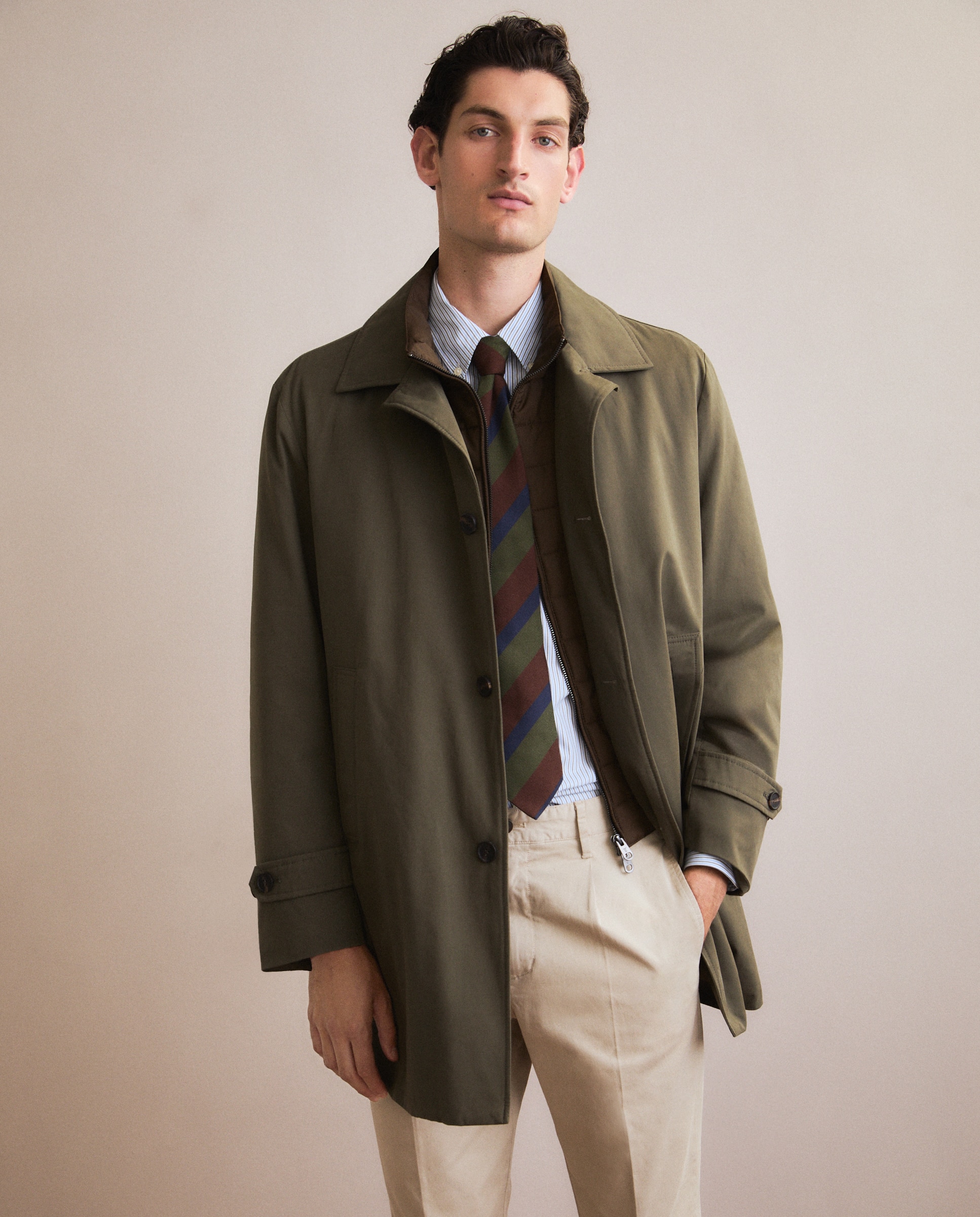 Imagem 0 de Gabardine com Forro Acolchoado e Peitilho