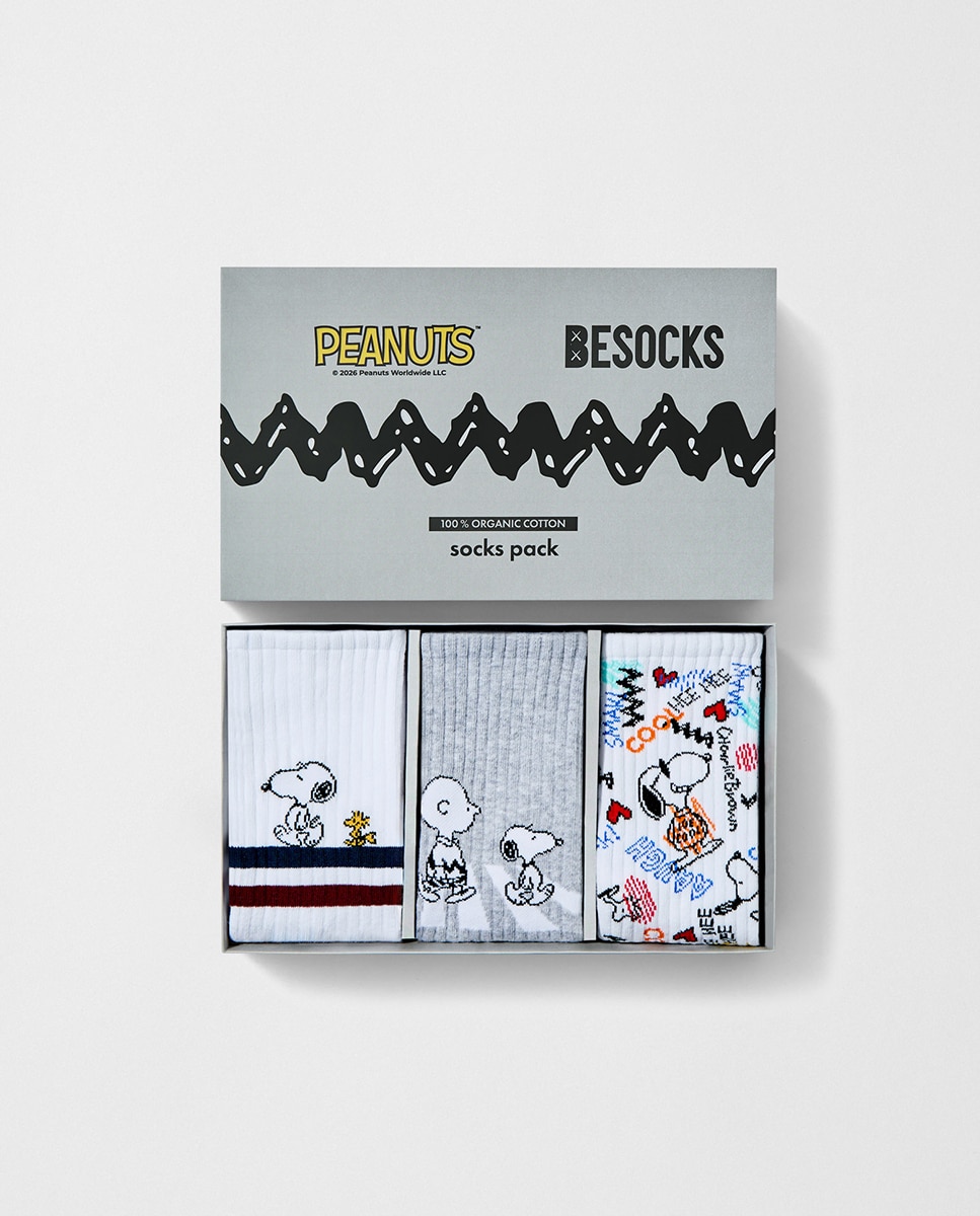 Imagem 0 de Estojo de 3 Pares de Meias com Fantasia do Snoopy