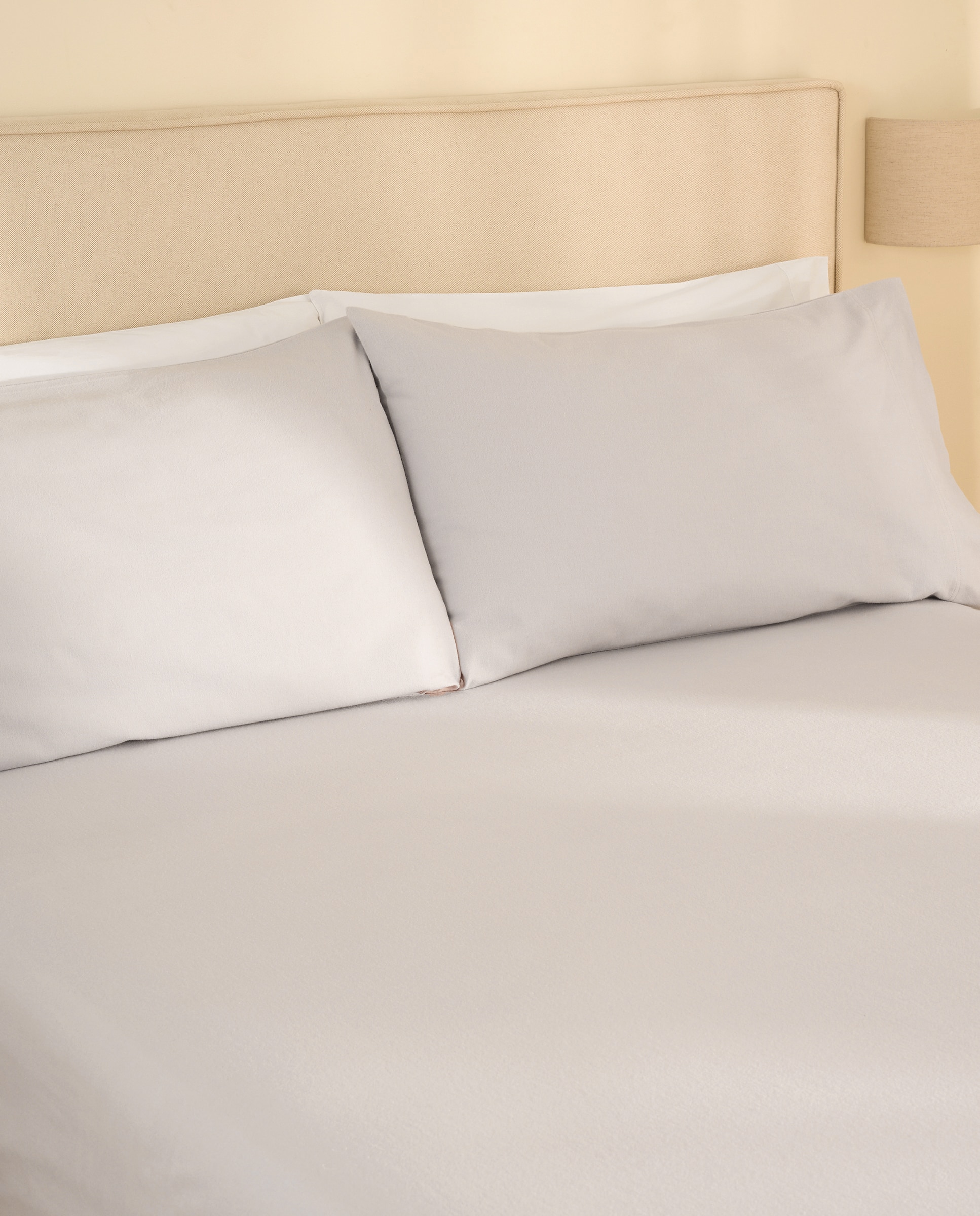 Sábana bajera franela Everest - Gris Cama 90 cm Gris-1