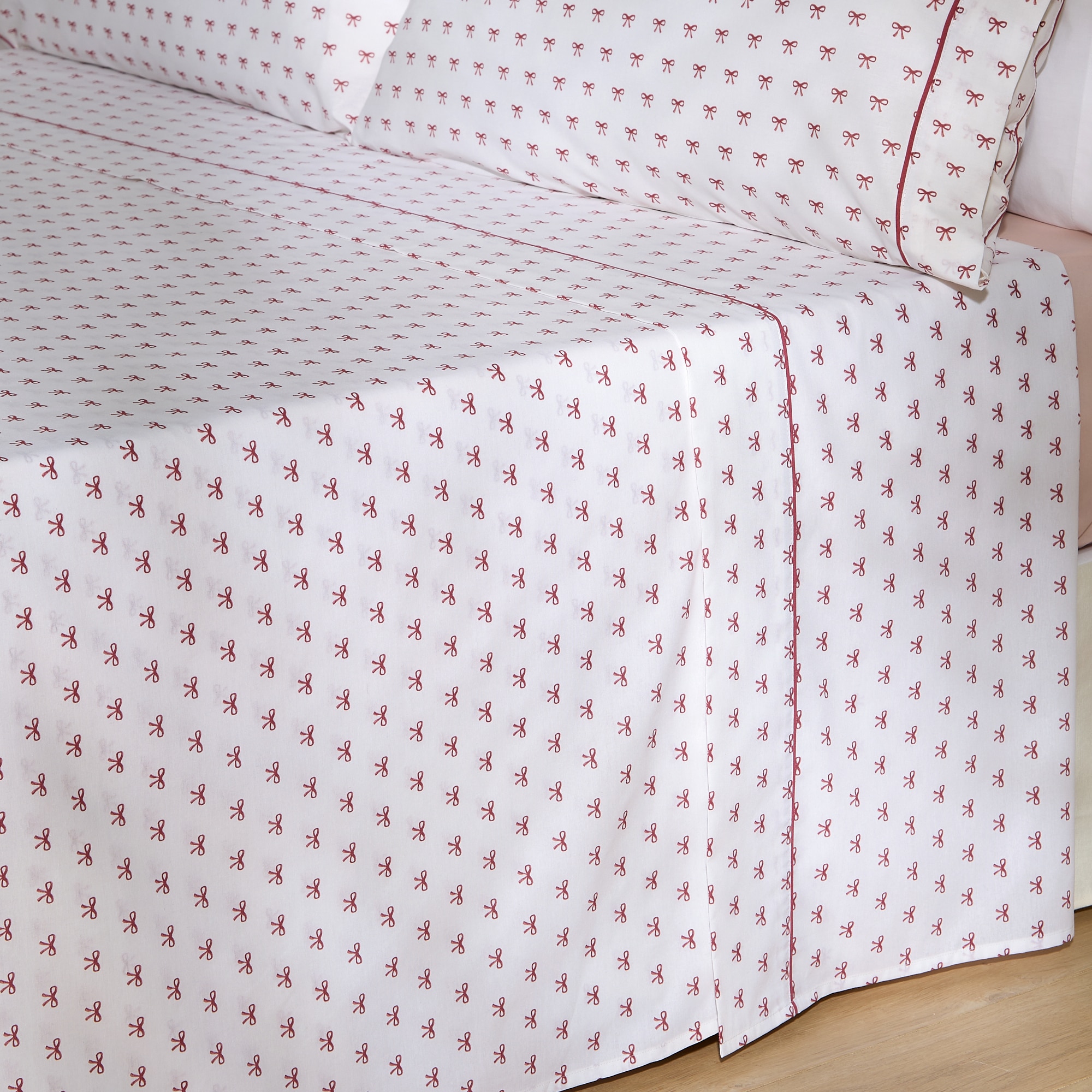 Conjunto de Lençóis com Lençol Ajustável Laços Vermelho-2