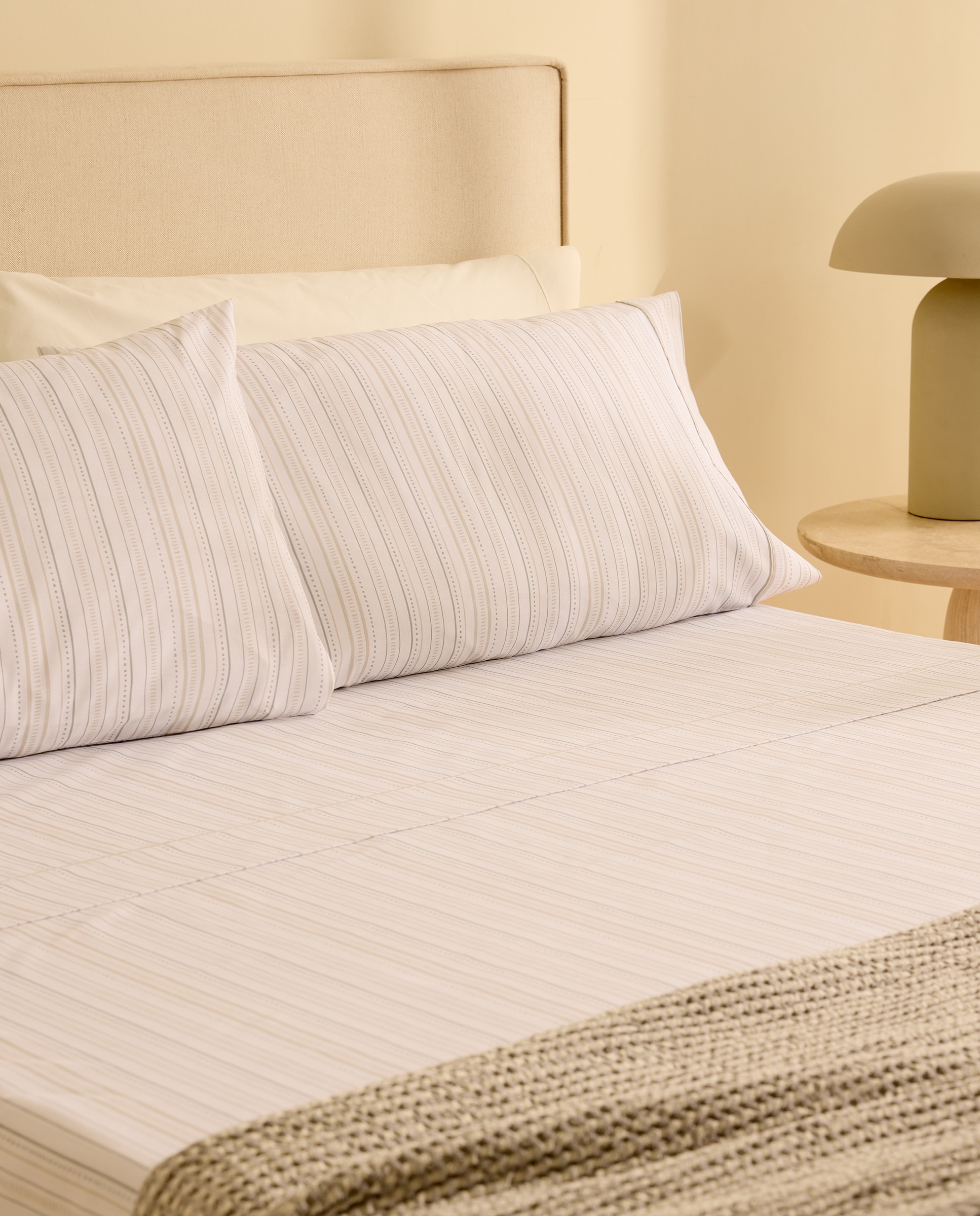 Jogo de lençóis com lençol ajustável Andrea Cinzento-1