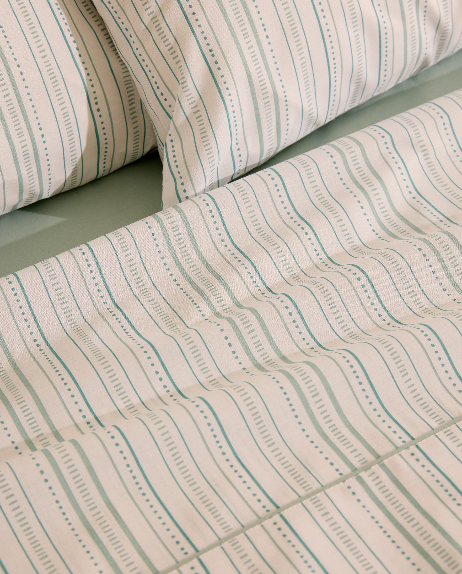 Jogo de lençóis com lençol ajustável Andrea Azul-3