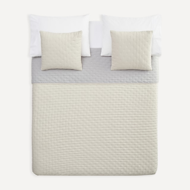 Imagen 0 de Edredón reversible con funda de cojín Ona Basics El Corte Inglés