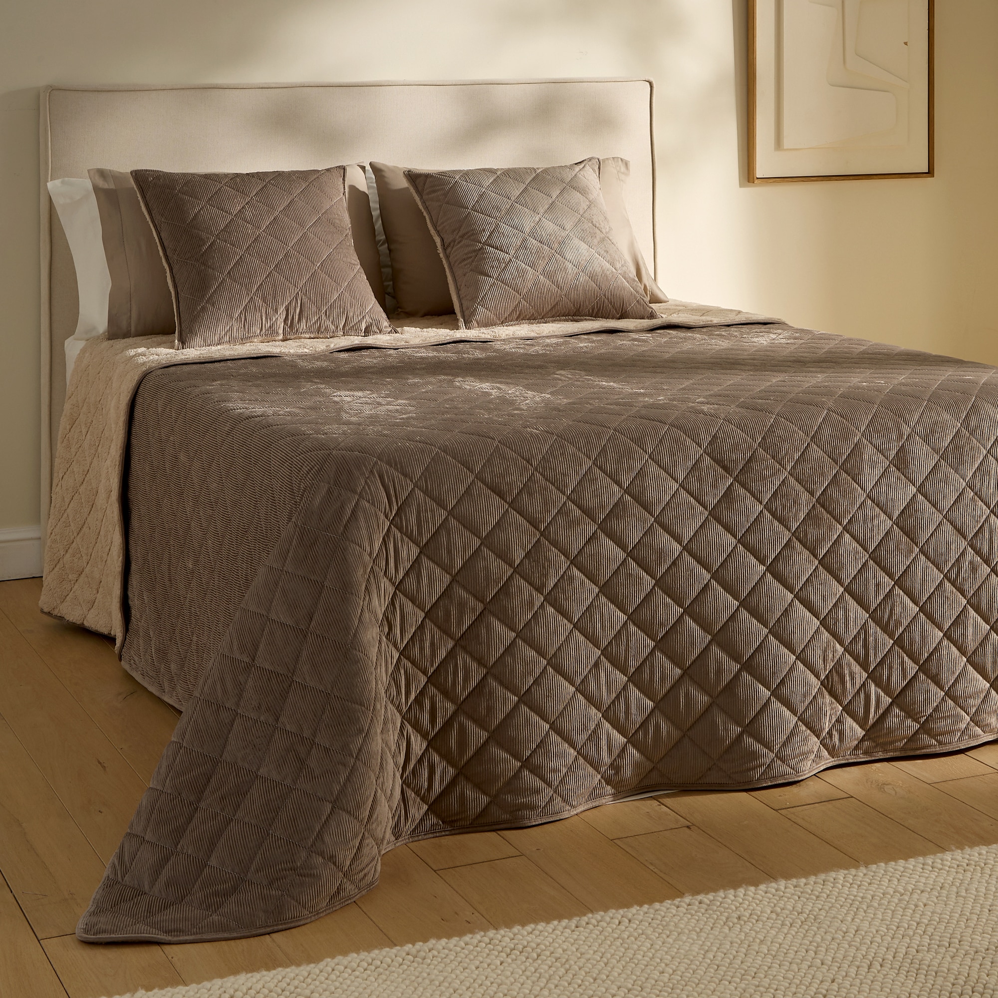 Imagen 0 de Edredón reversible con funda de cojín Pana