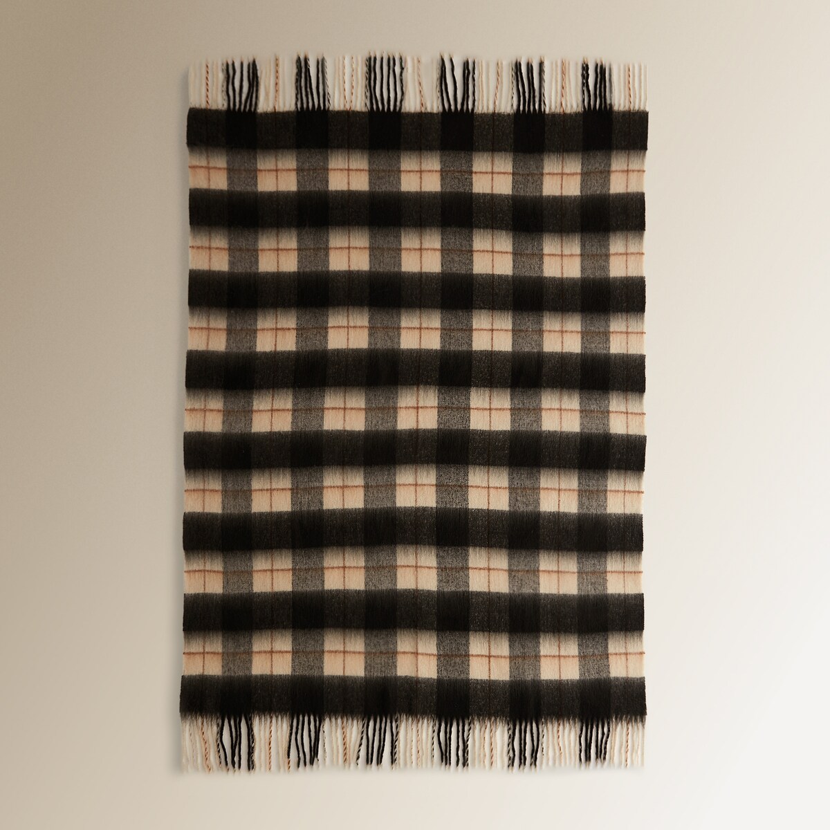 Manta Decorativa Filt Negro-4