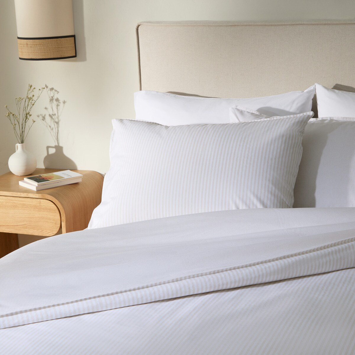 Conjunto de Capa de Edredão Reversível de Algodão Martin Bege-3