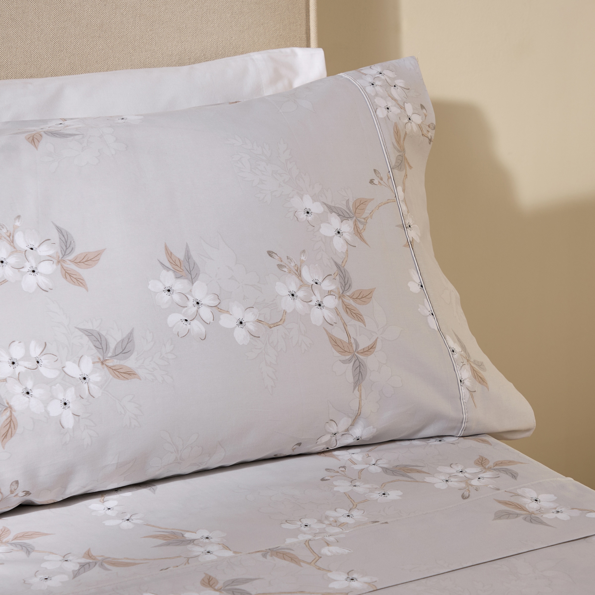 Imagem 0 de Conjunto de Lençóis de Cetim de Algodão Narumi