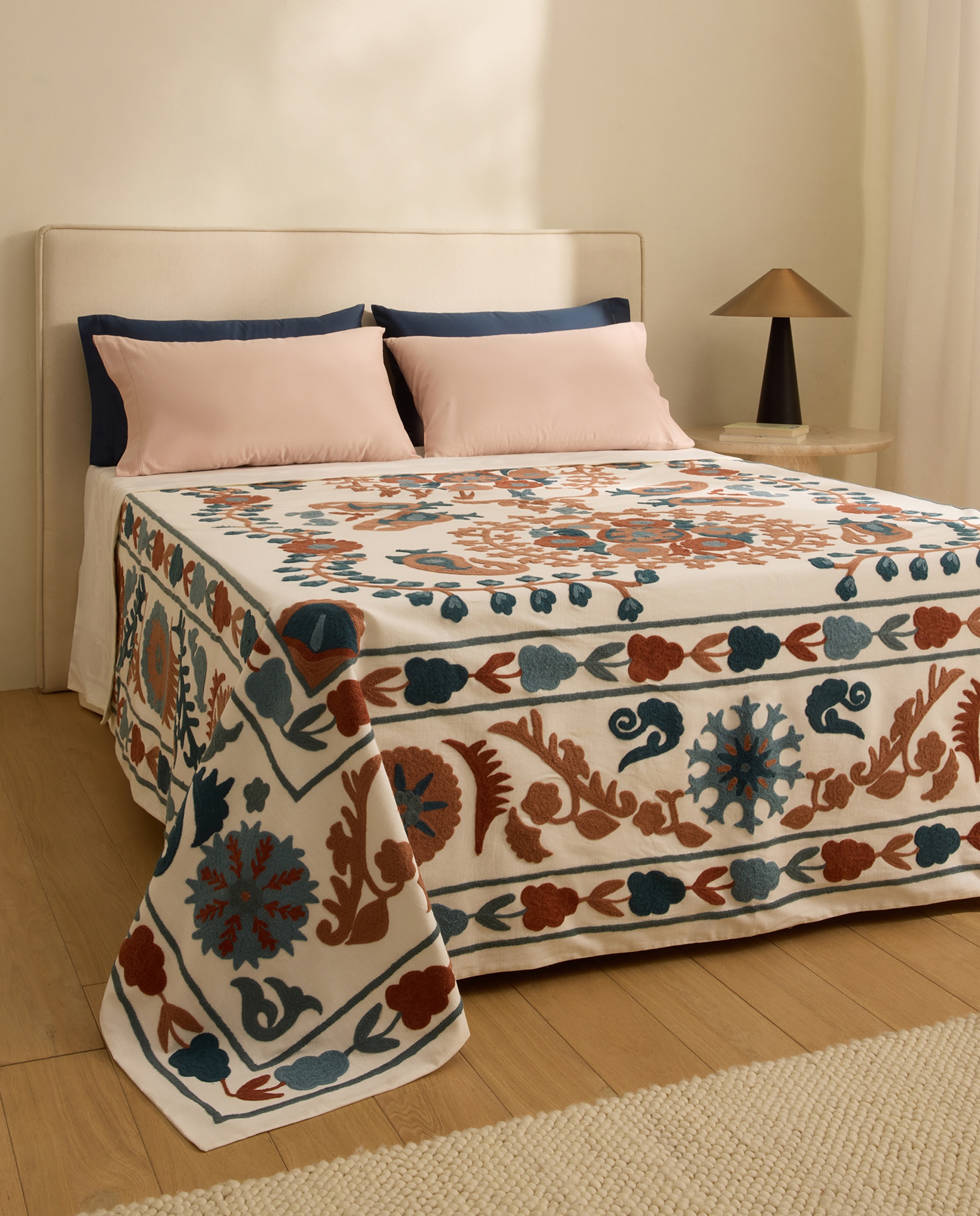 Imagem 0 de Colcha de Algodão Suzani