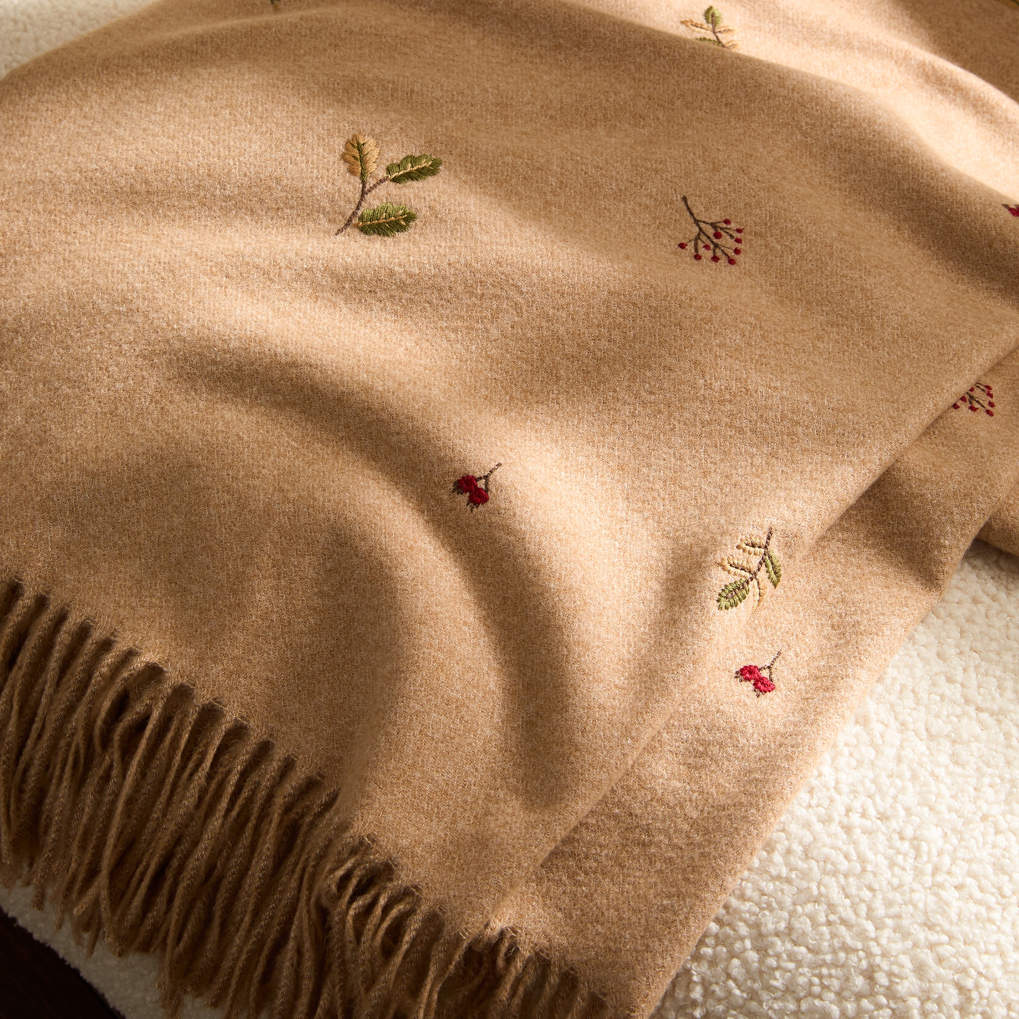 Manta Decorativa Josie Bege-1