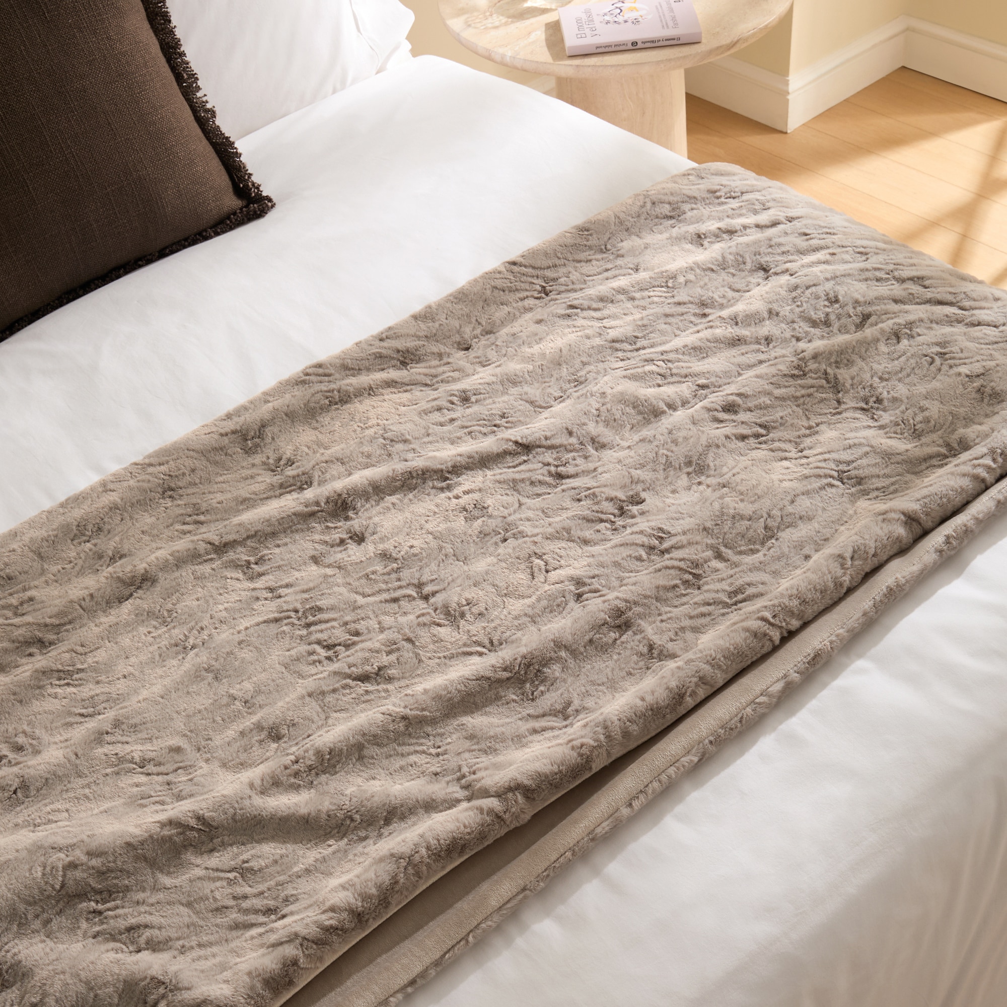 Manta Decorativa Anouk Bege-1