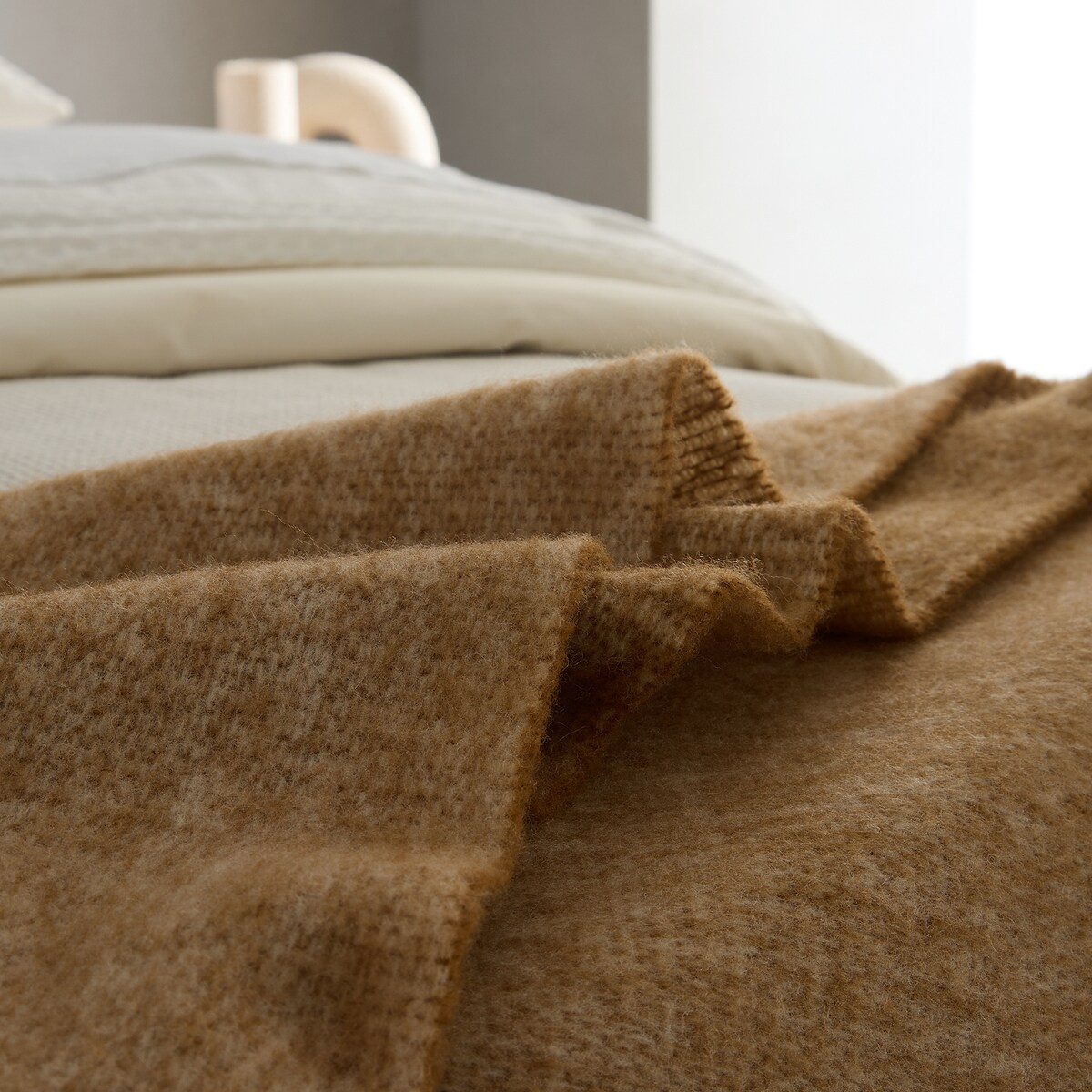 Manta Decorativa Zac Bege-3