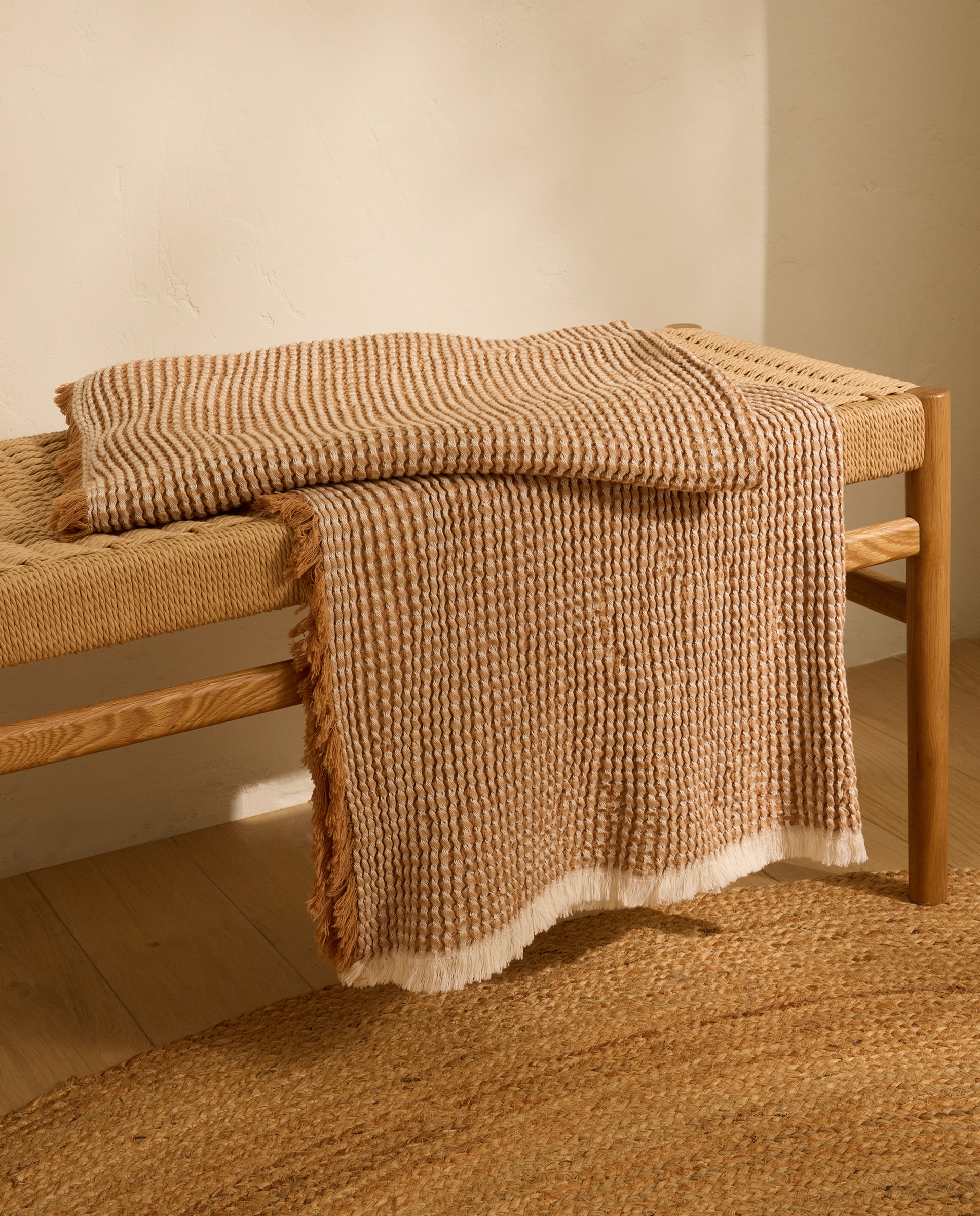 Imagem 0 de Manta Decorativa Erik em Algodão