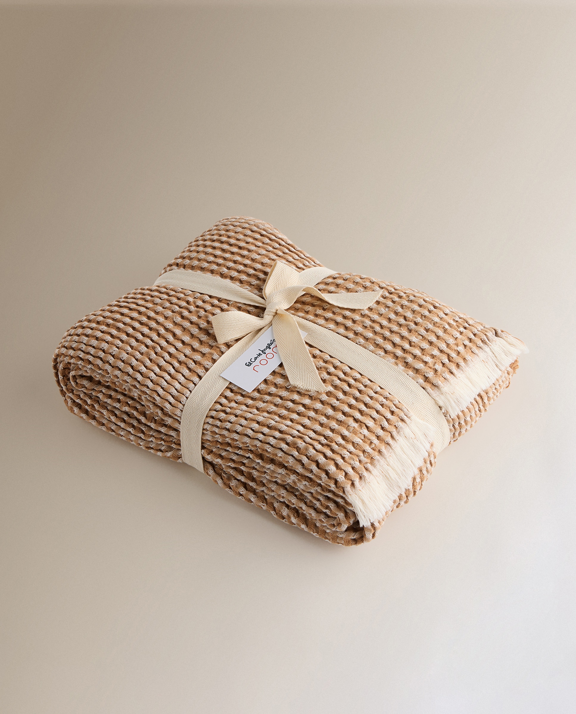 Manta Decorativa Erik em Algodão Bege-5