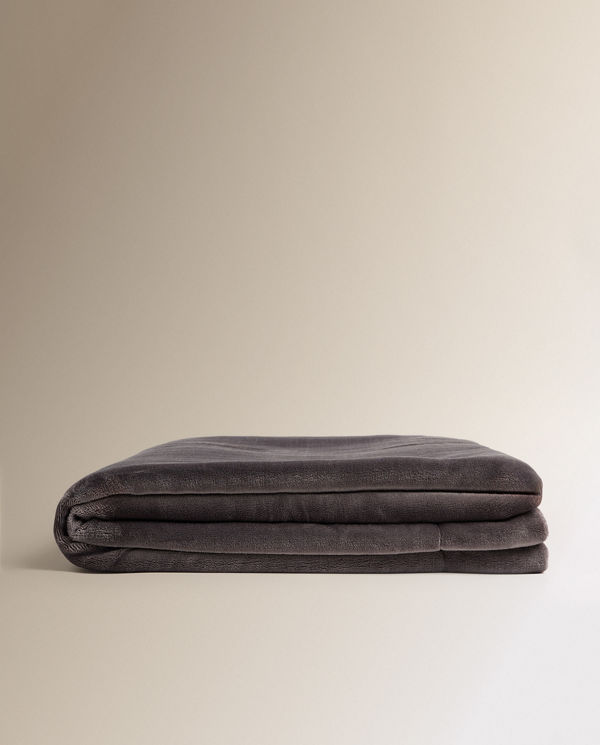 Imagen 2 de Manta decorativa Nash - Gris 140 x 190 cm Gris