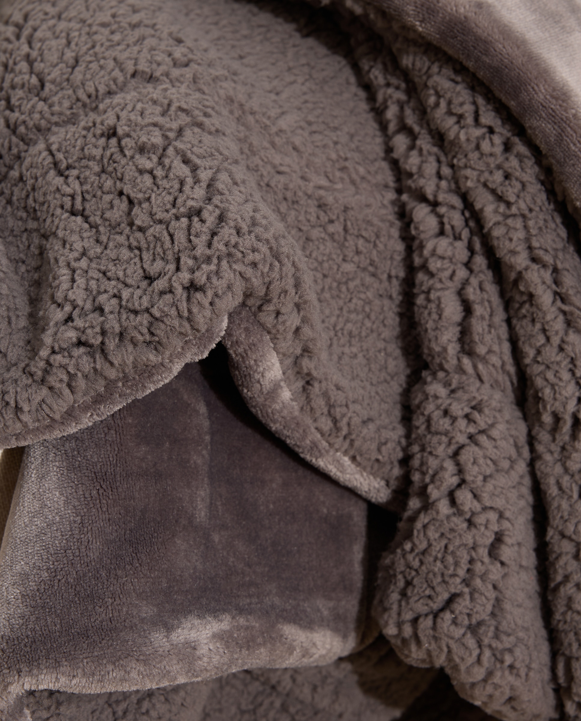 Imagen 3 de Manta decorativa Nash - Gris 140 x 190 cm Gris