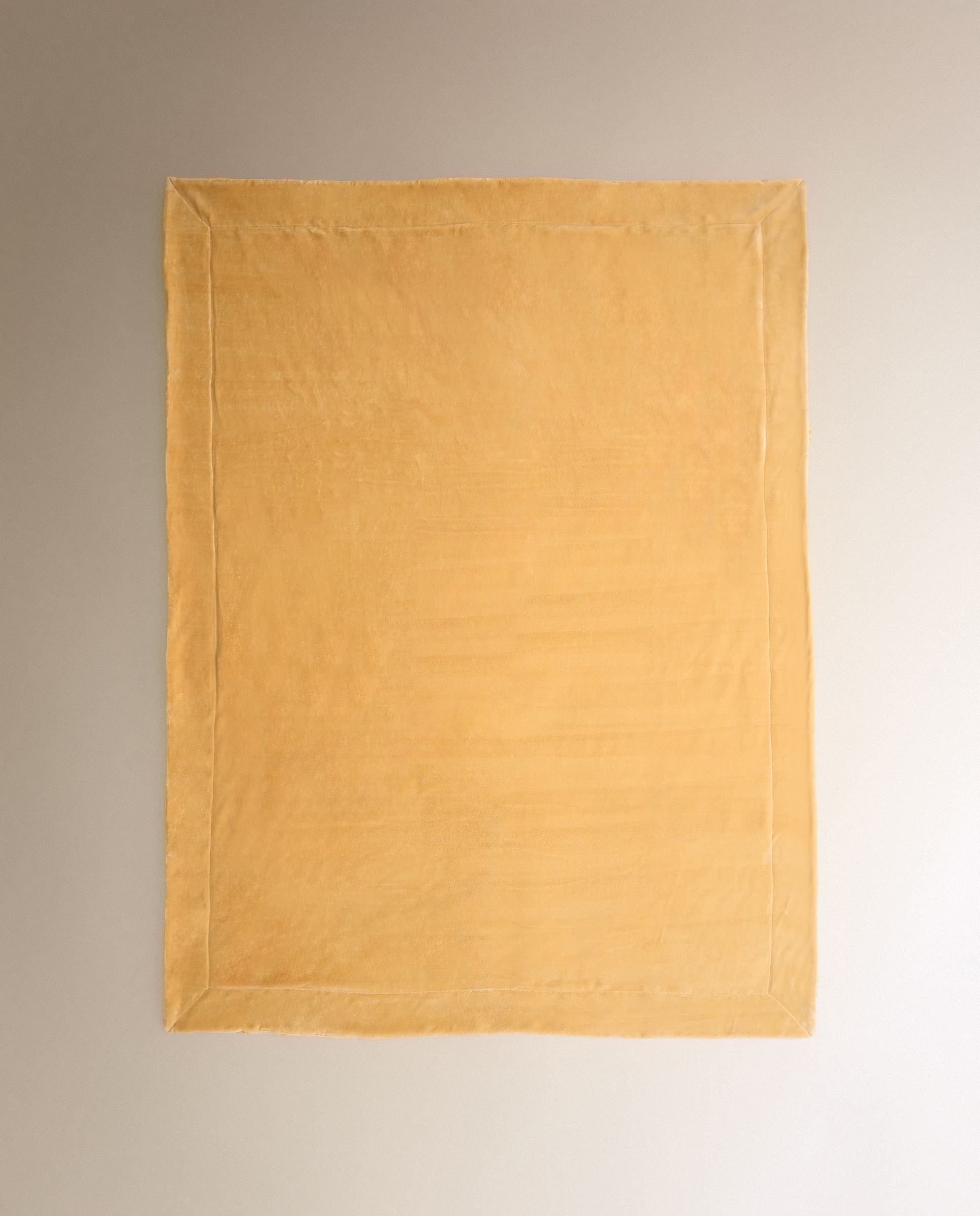 Imagen 4 de Manta decorativa Nash - Mostaza 140 x 190 cm Mostaza