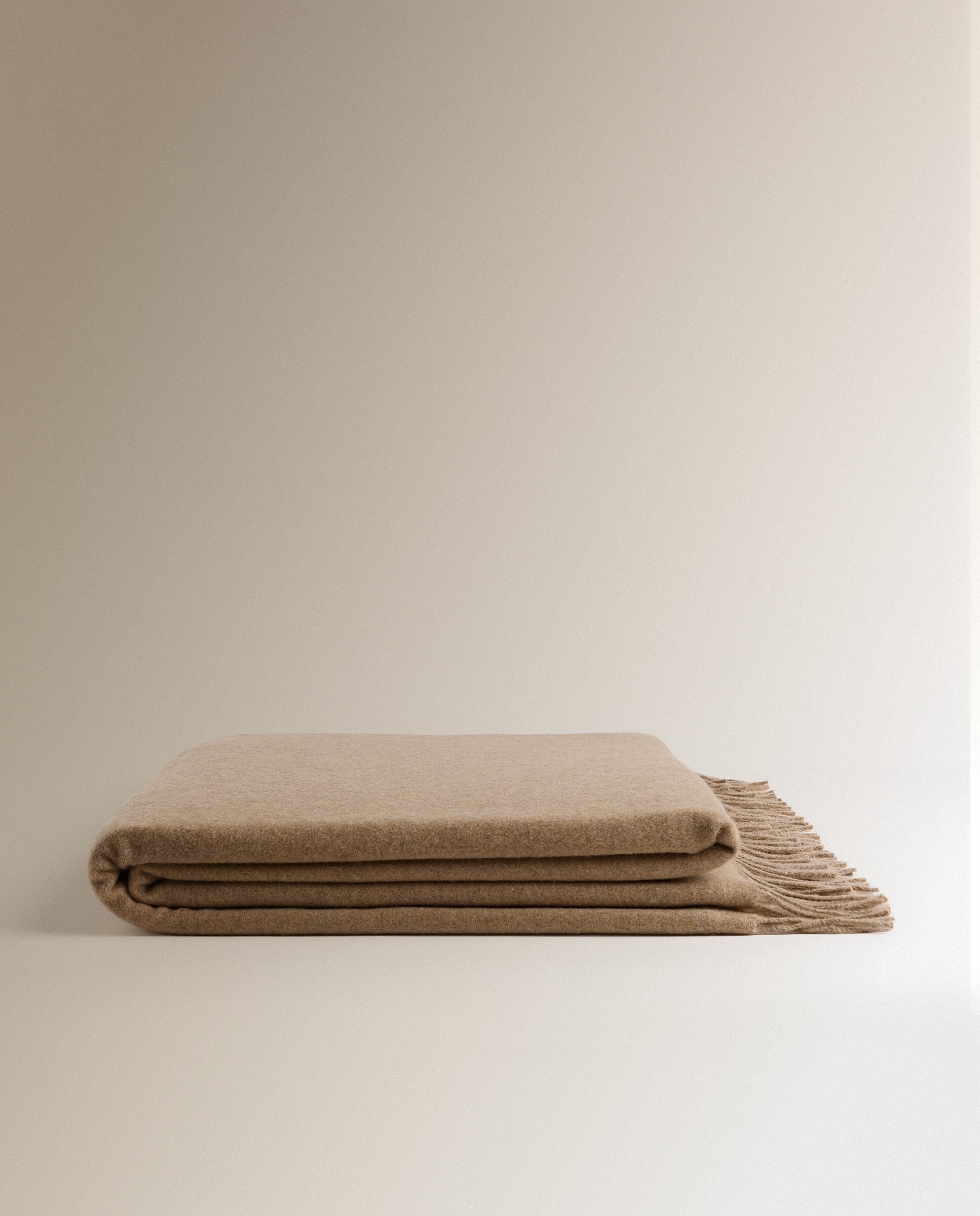 Manta decorativa lana y cashmere Reneé - Beige 140 x 190 cm Beige-2
