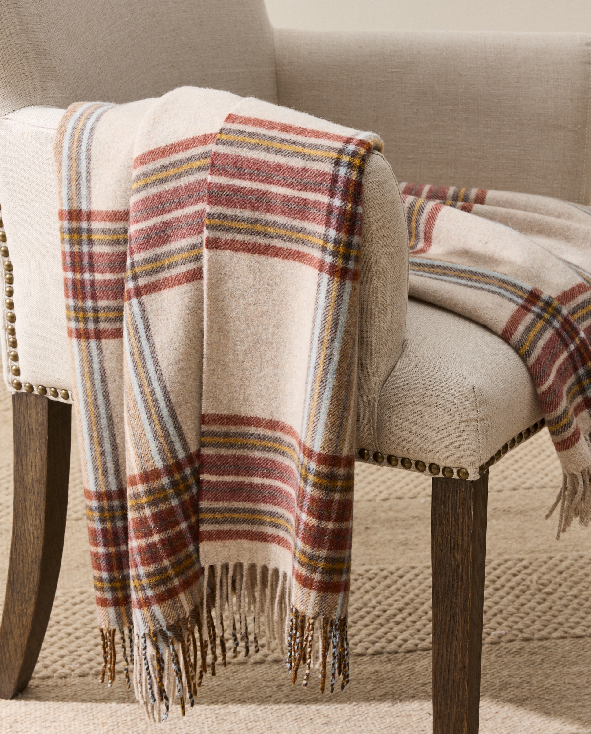 Imagen 1 de Manta decorativa lana y cashmere Coira - Granate 140 x 190 cm Granate