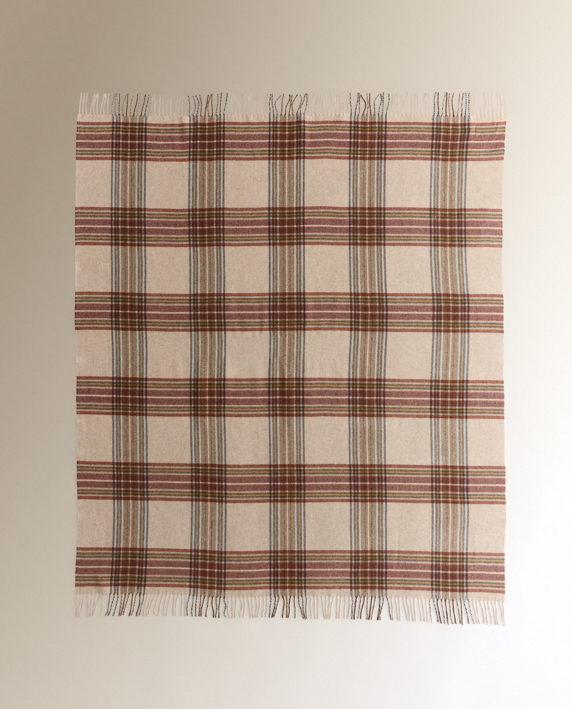 Imagen 4 de Manta decorativa lana y cashmere Coira - Granate 140 x 190 cm Granate
