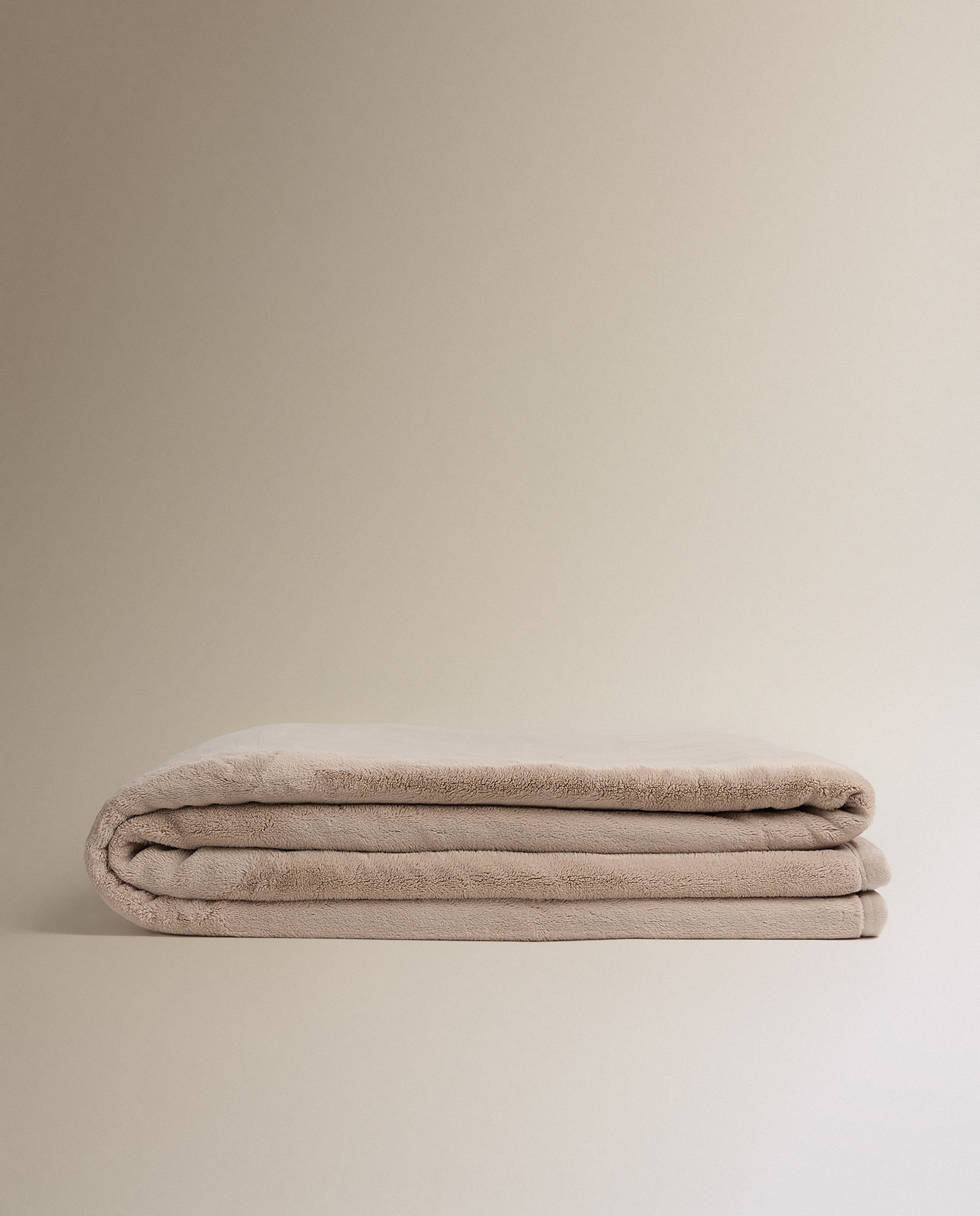 Manta de cama extra suave Corviglia - Beige Cama 200 cm Beige-2