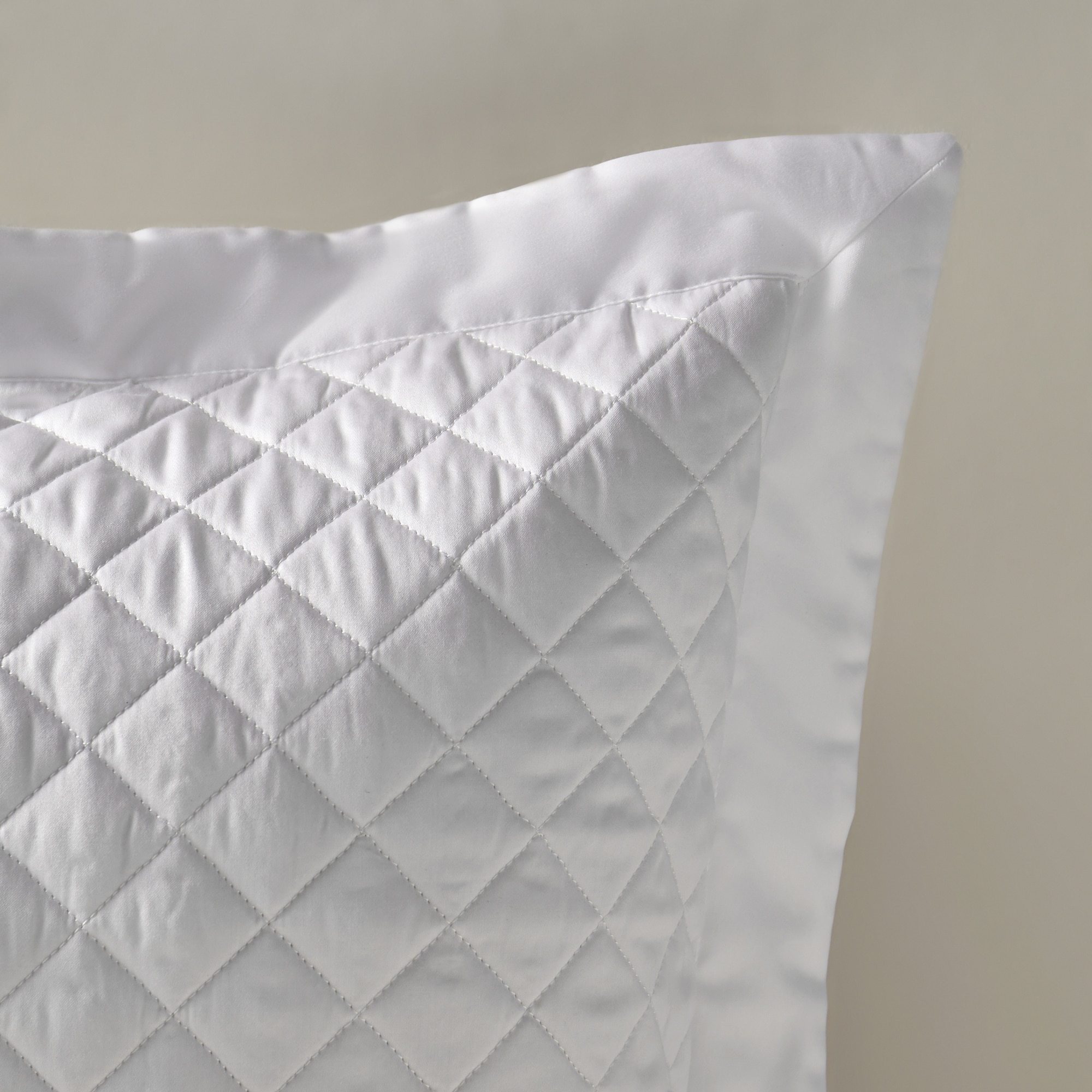 Capa de Almofada de Cetim Algodão Diamond Branco-2