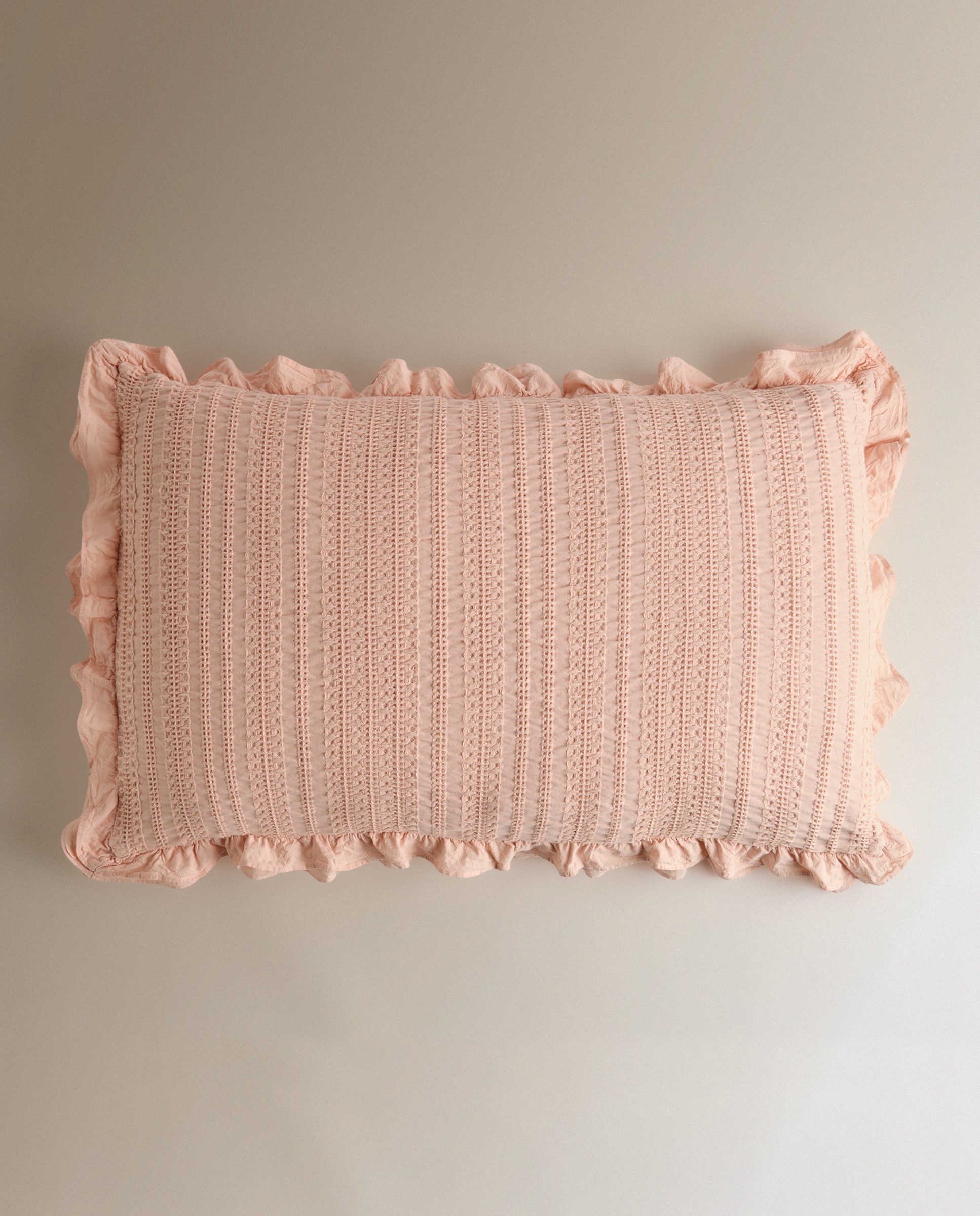 Capa de almofada Célia Rosa-2