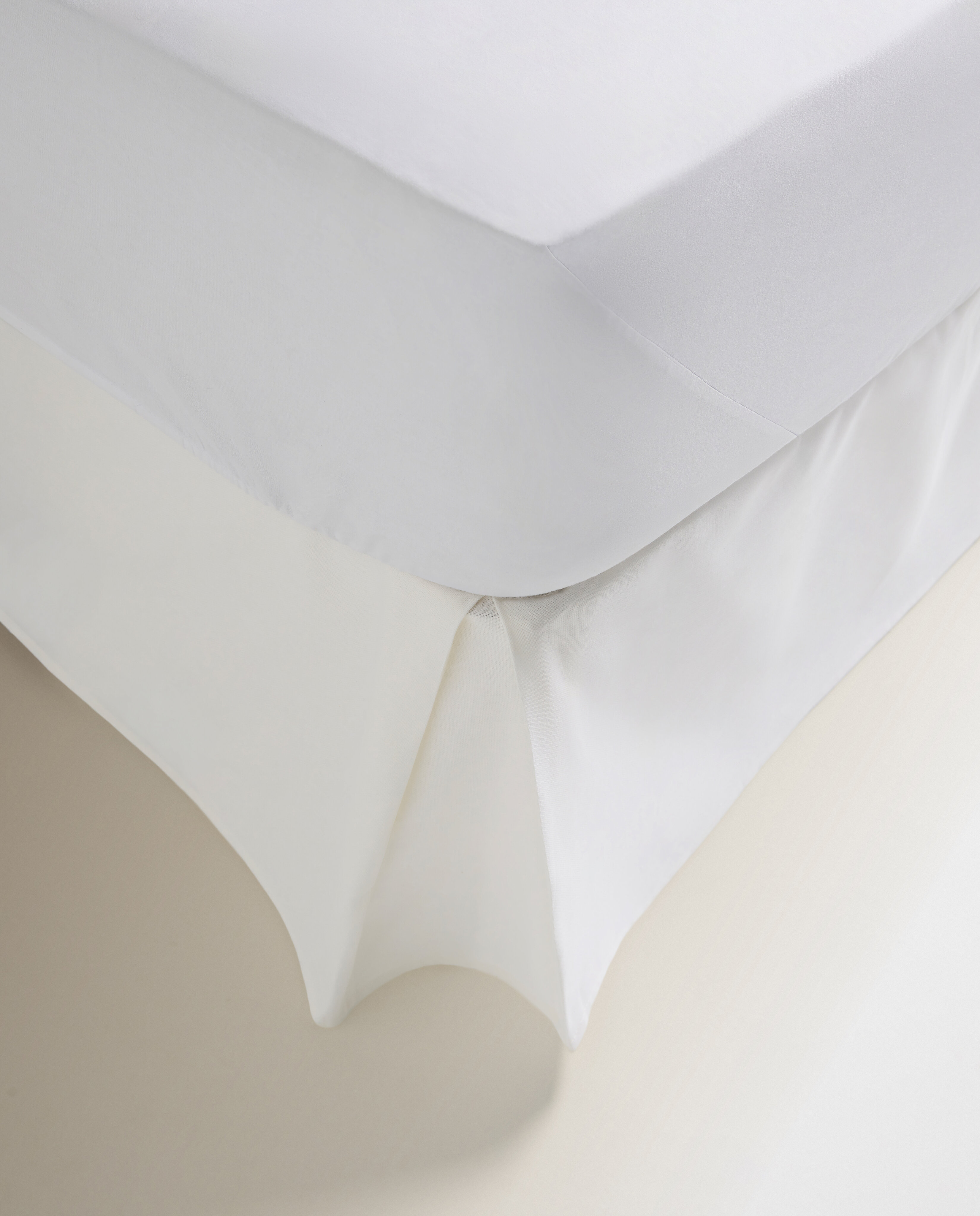 Cobertura para Sommier 35 cm em Lona Fina Basic El Corte Inglés Branco-2