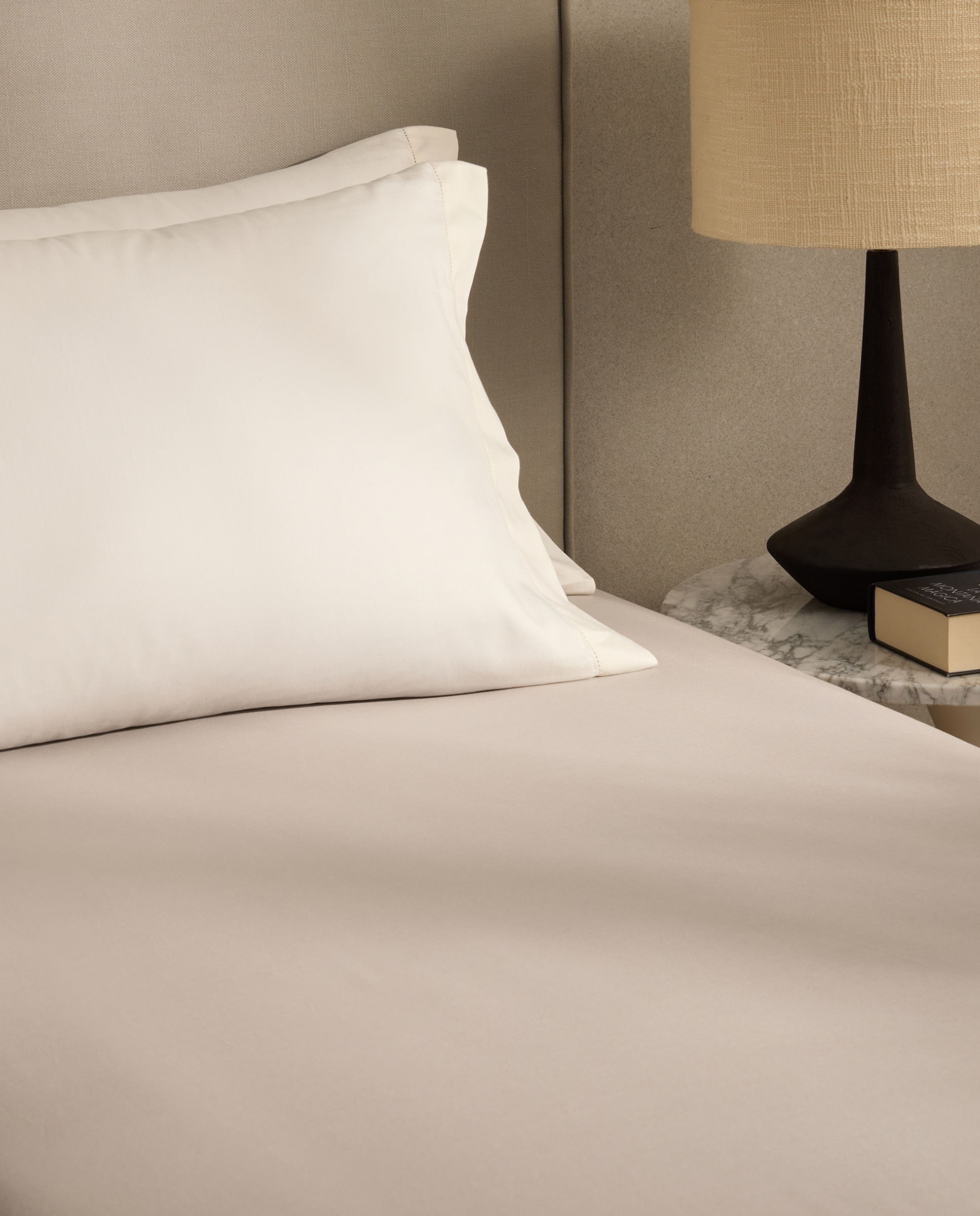 Sábana bajera ajustable Algodón Satén 300 hilos platabanda 35 cm El Corte Inglés - Gris Cama 90 cm Gris-1